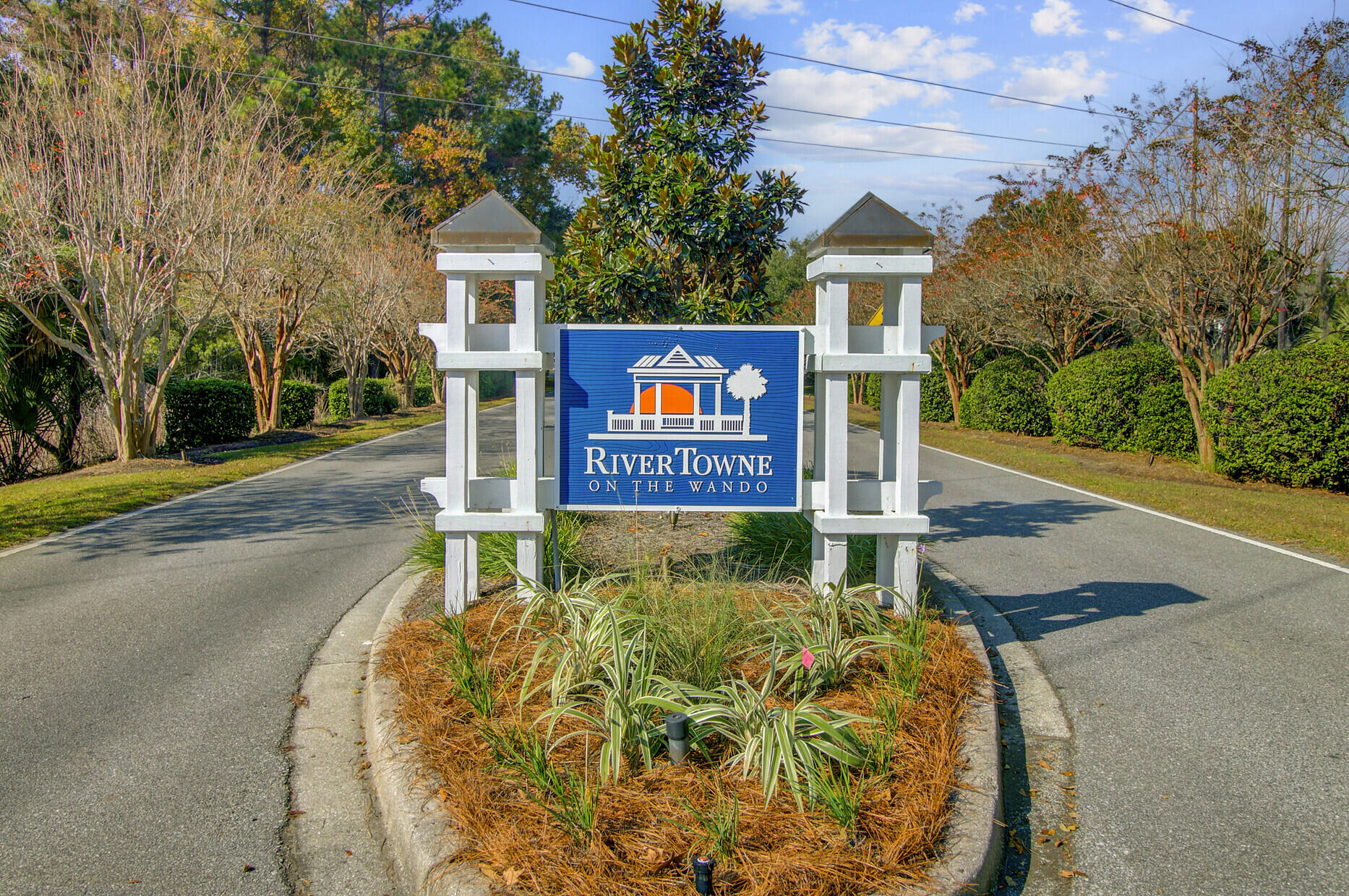 2197 Hartfords Bluff Circle