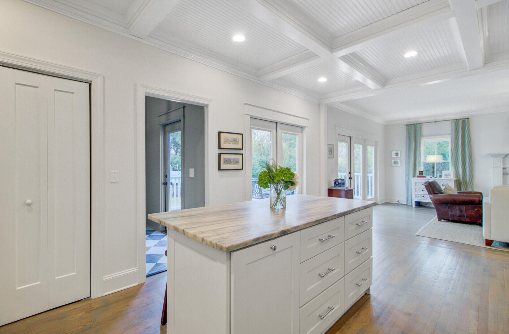 2197 Hartfords Bluff Circle