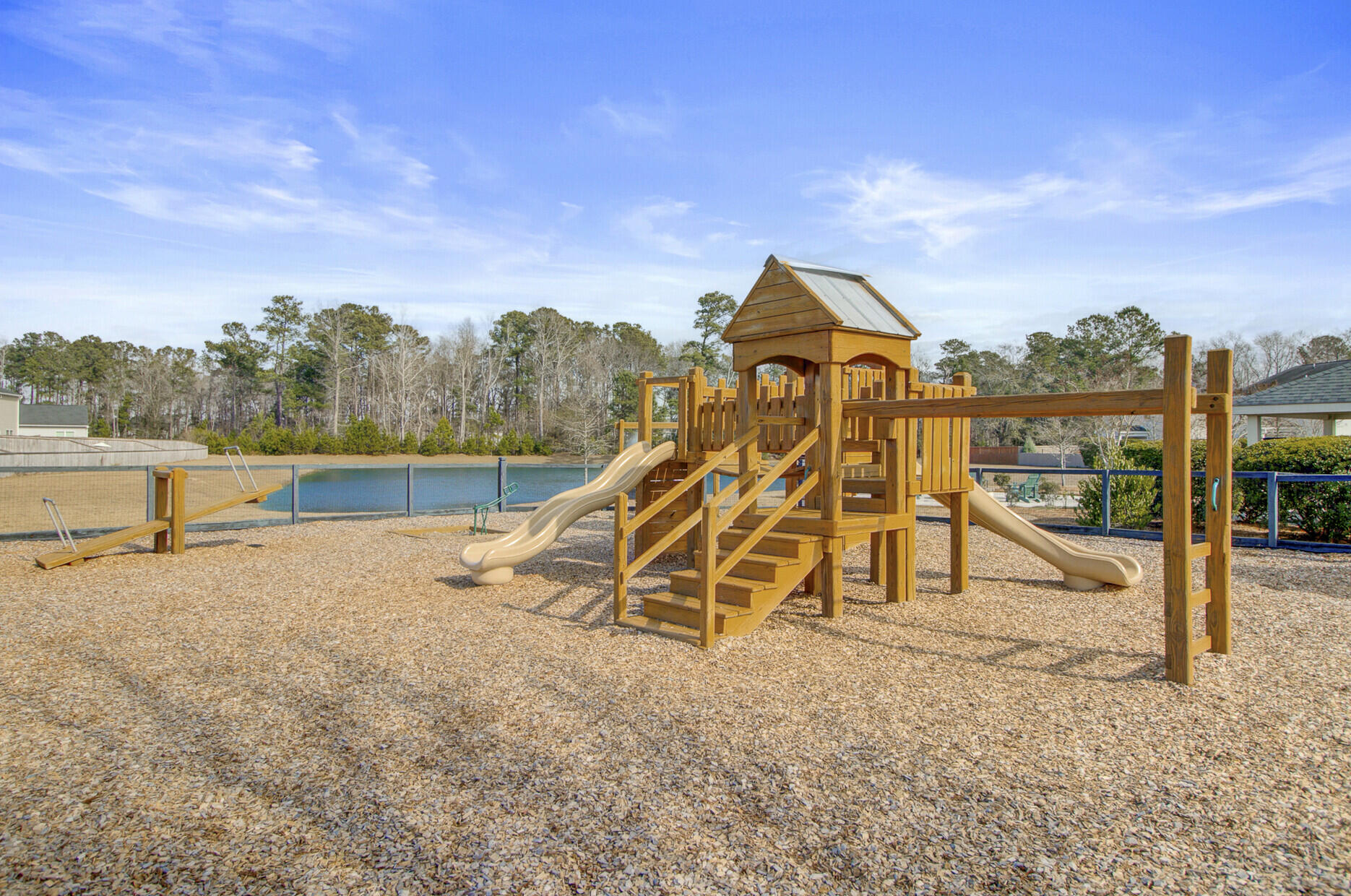 142 Clydesdale Circle