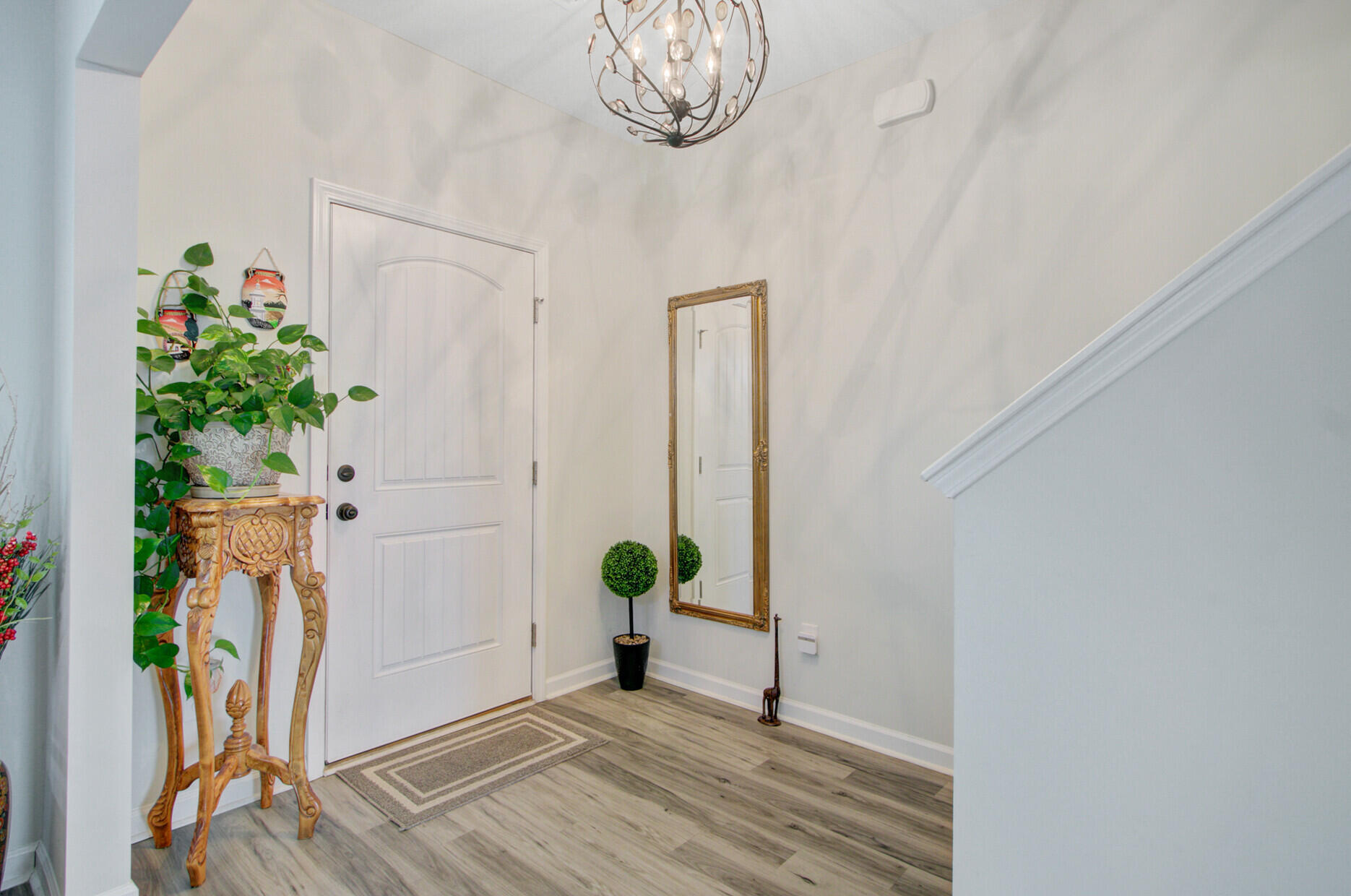 142 Clydesdale Circle