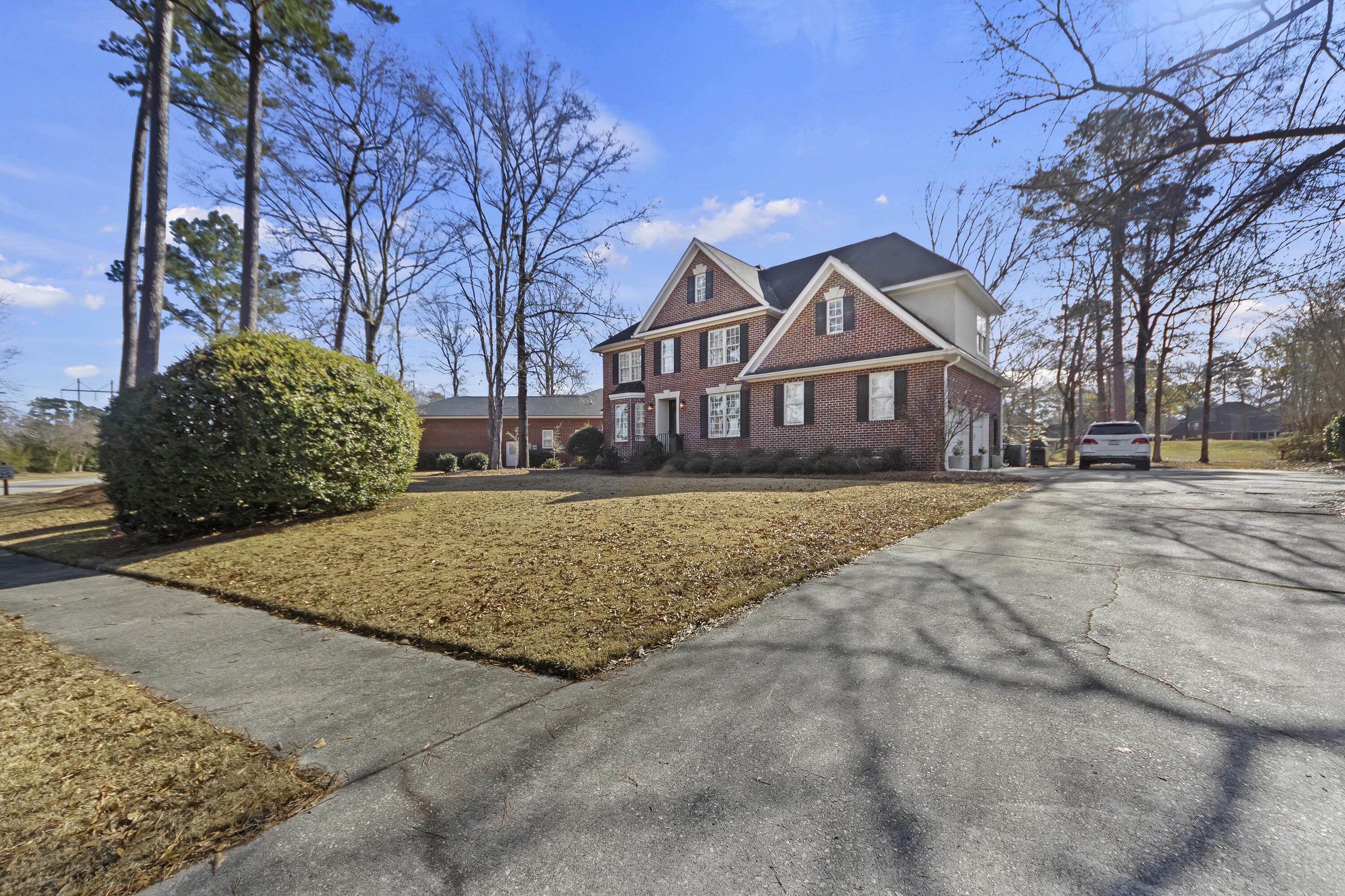 8704 E Fairway Woods Circle