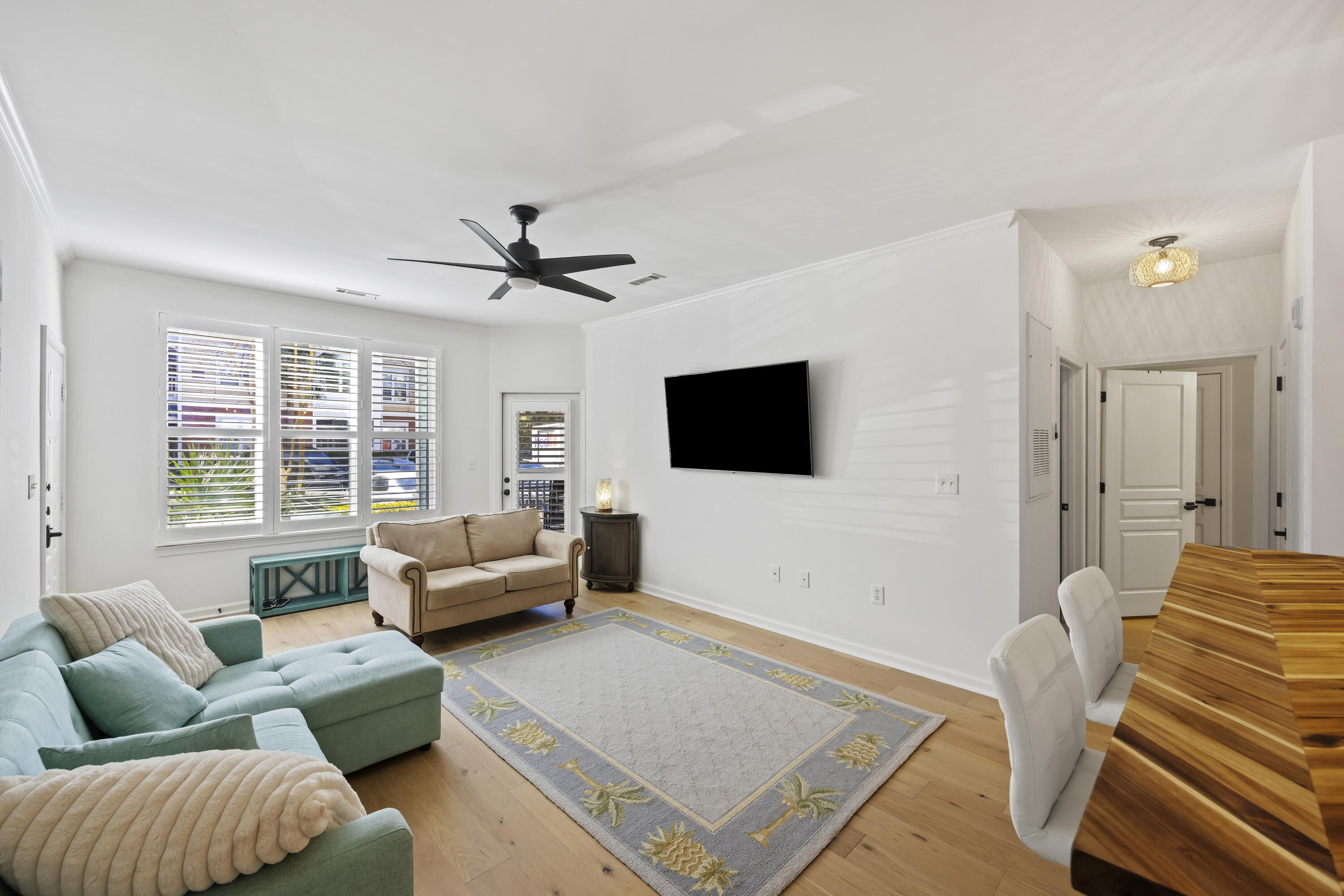 200 Bucksley Lane # 105