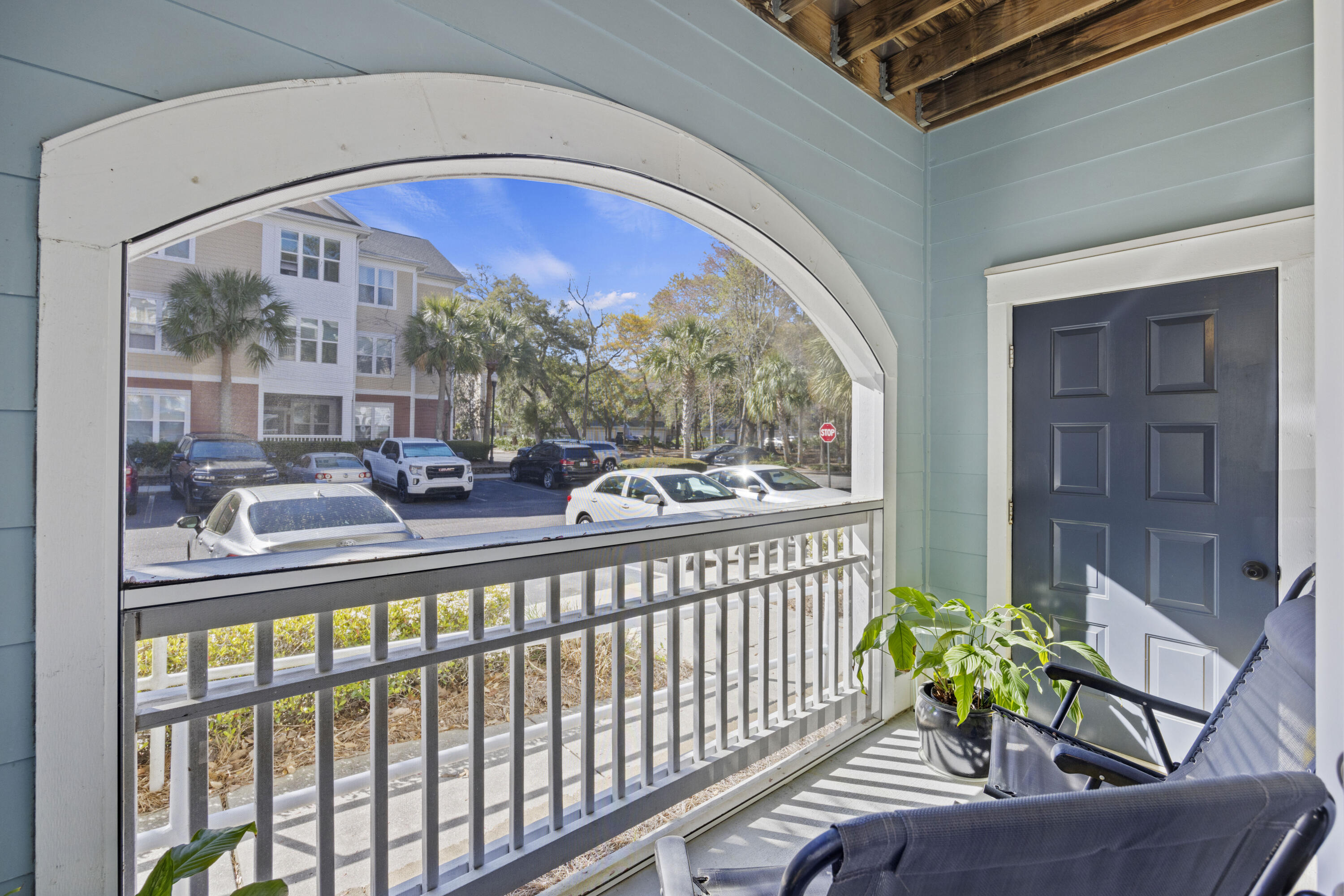 200 Bucksley Lane # 105