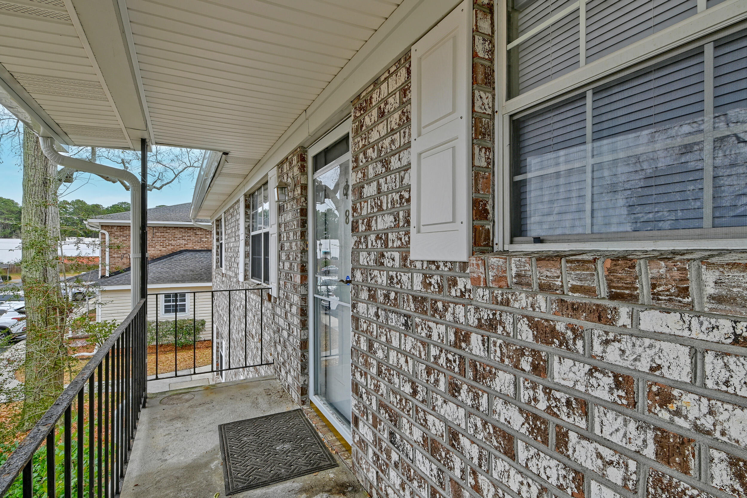 516 Arlington Drive # B8