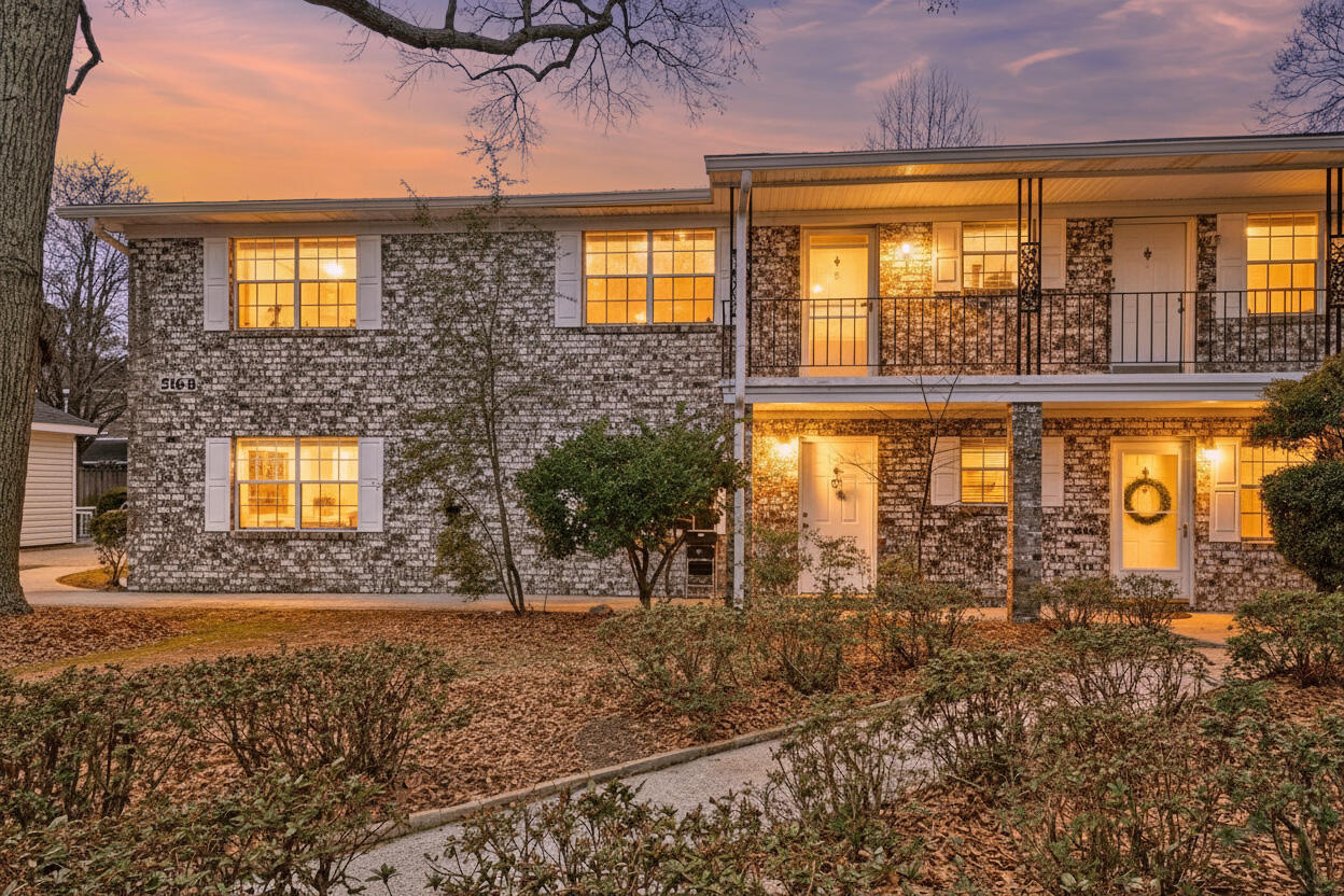 516 Arlington Drive # B8