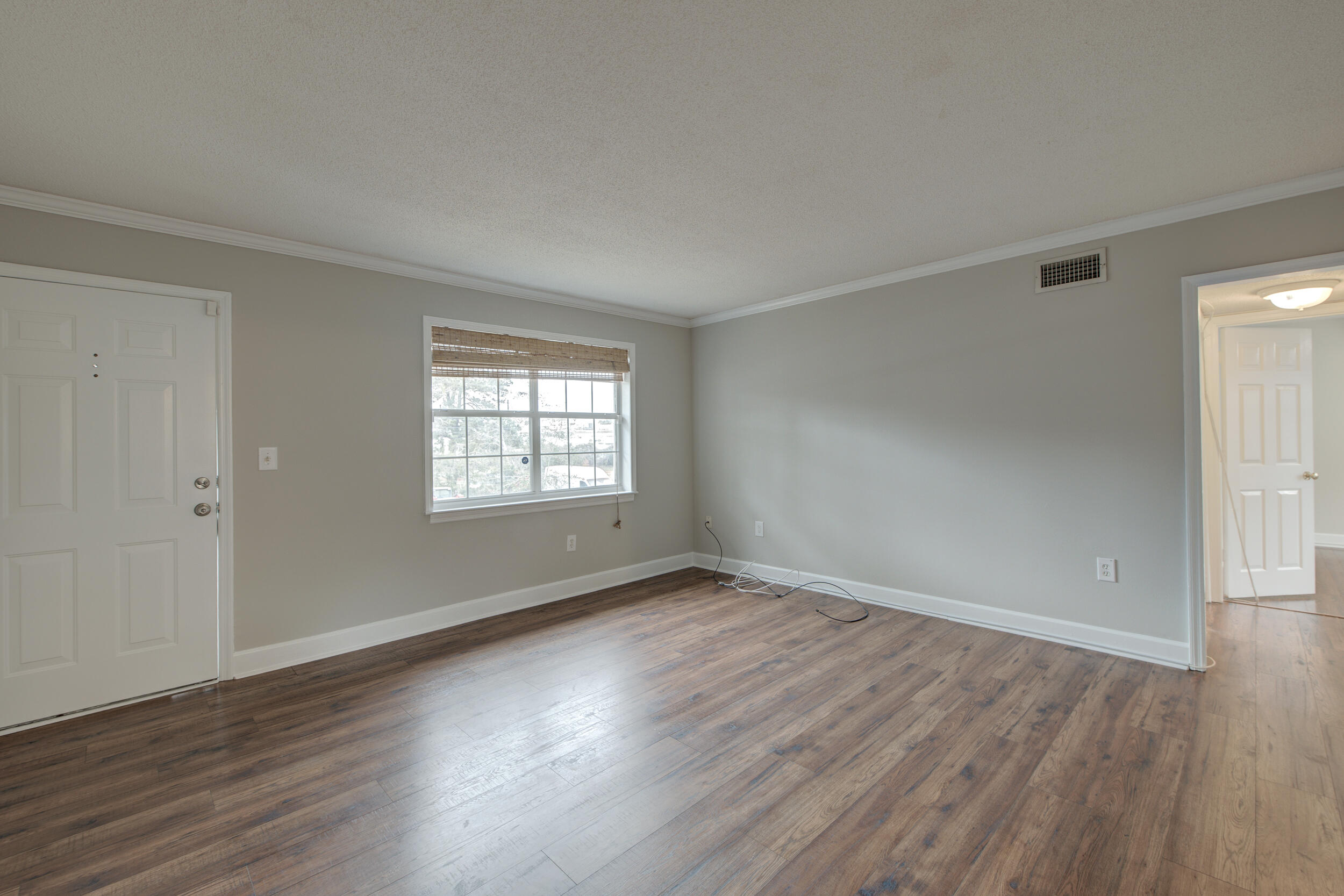 516 Arlington Drive # B8