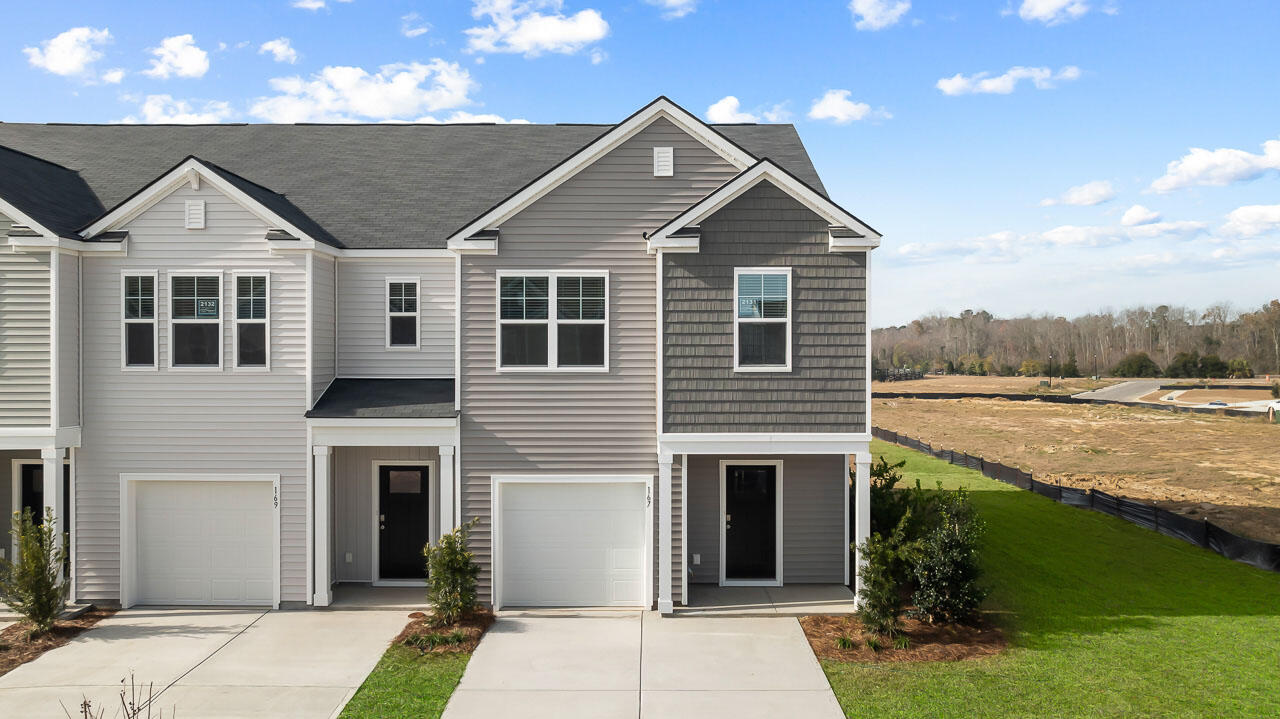 888 Long Bluff Road