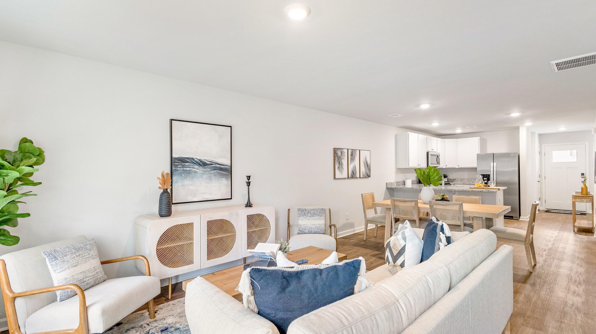 888 Long Bluff Road