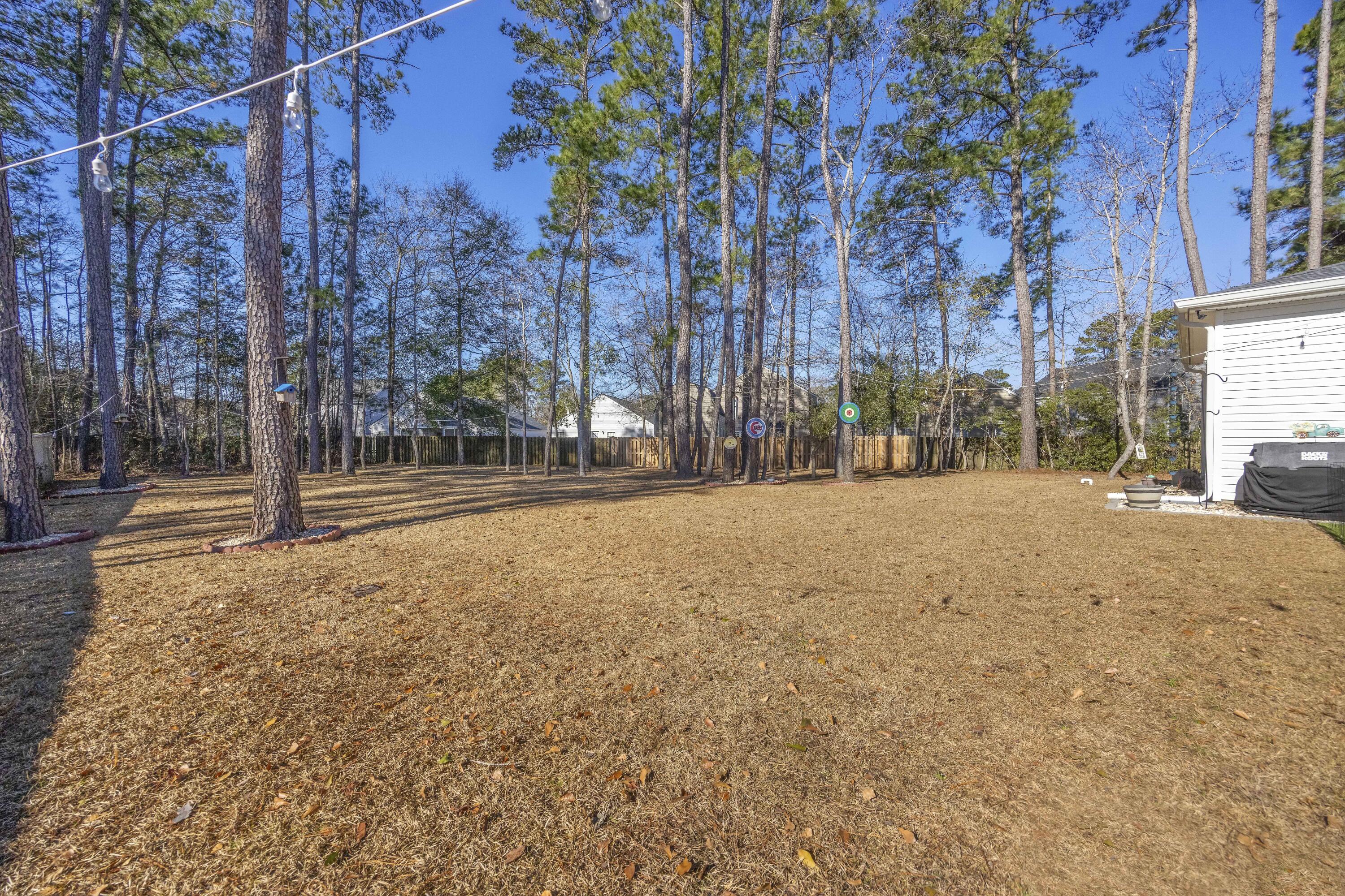 689 W Butternut Road