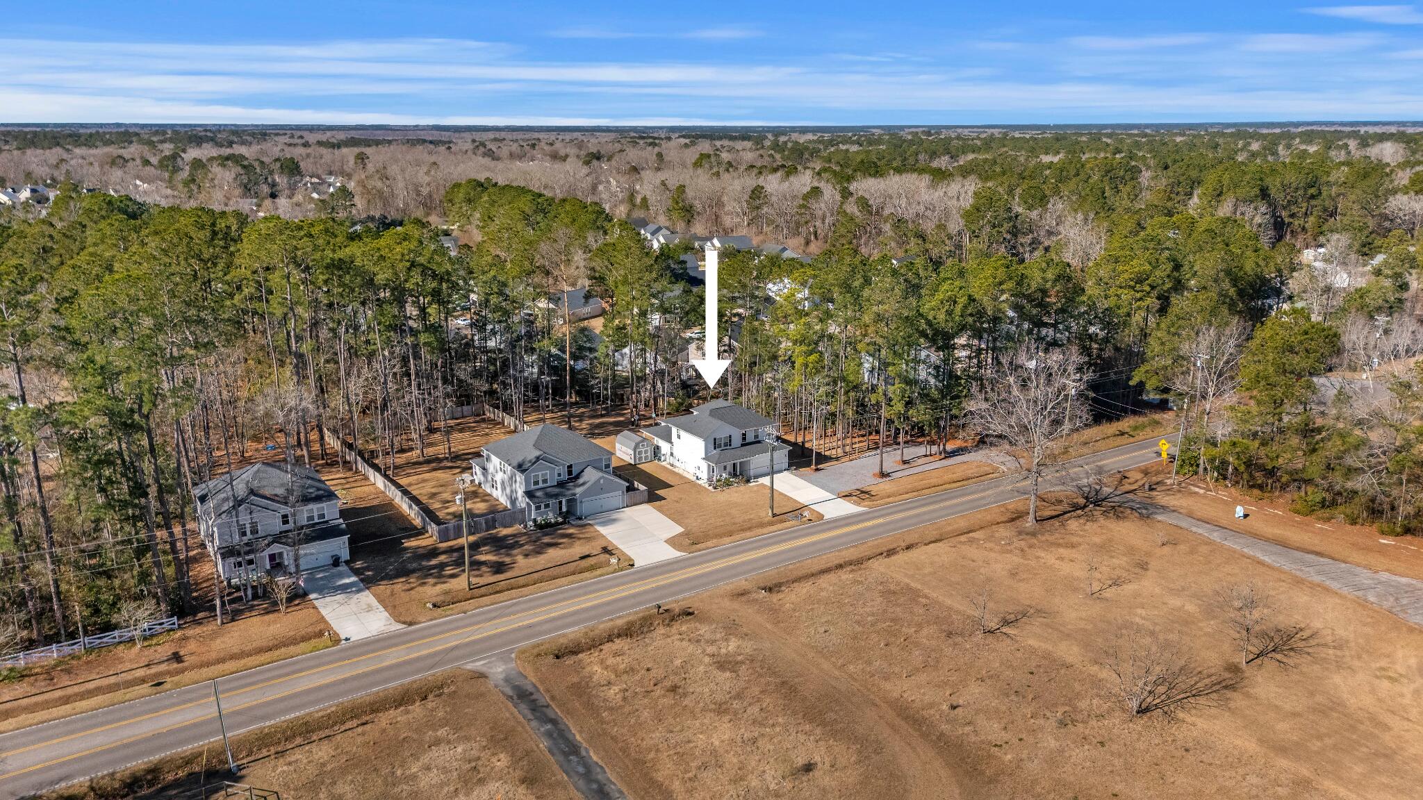 689 W Butternut Road