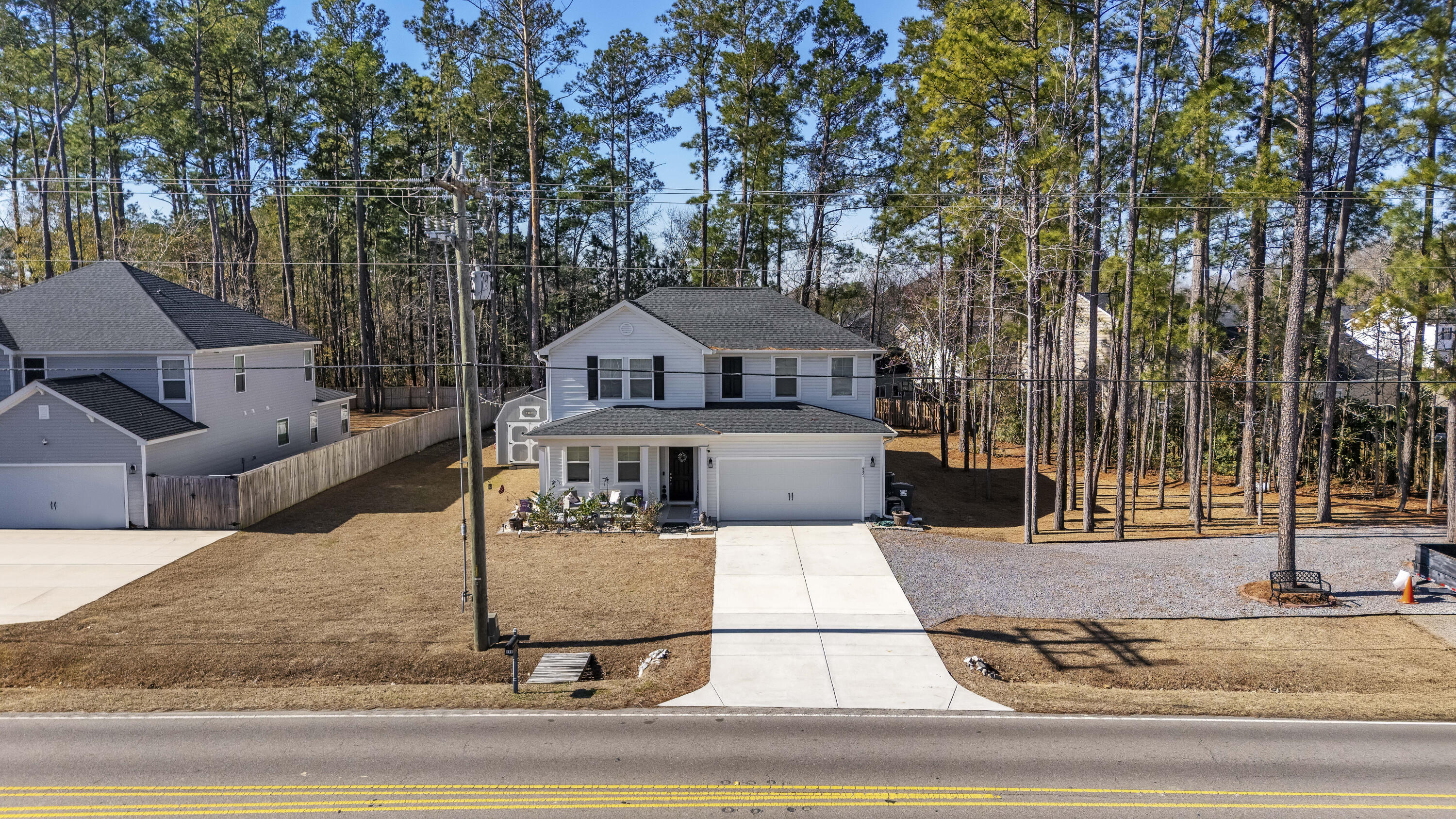 689 W Butternut Road