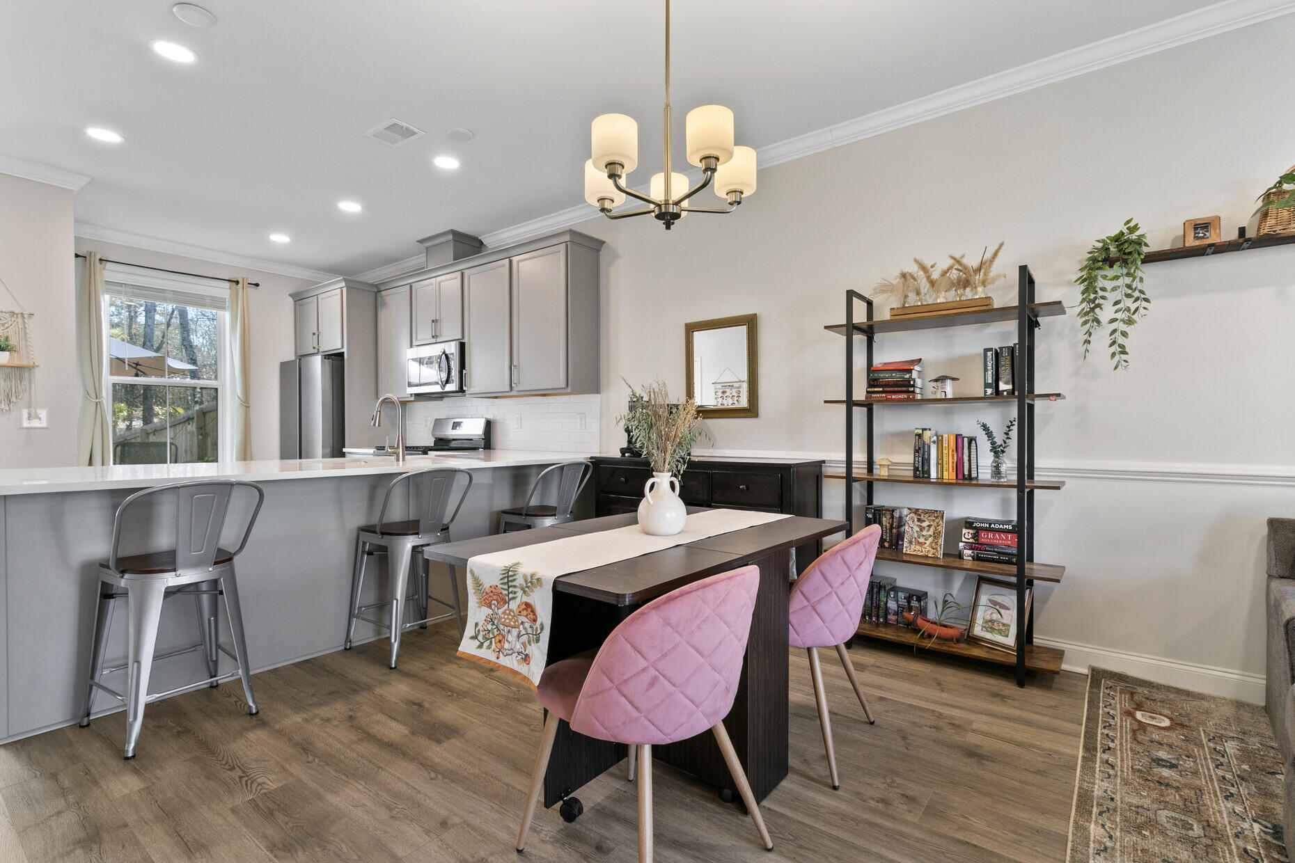 511 Green Fern Drive Highway # 62