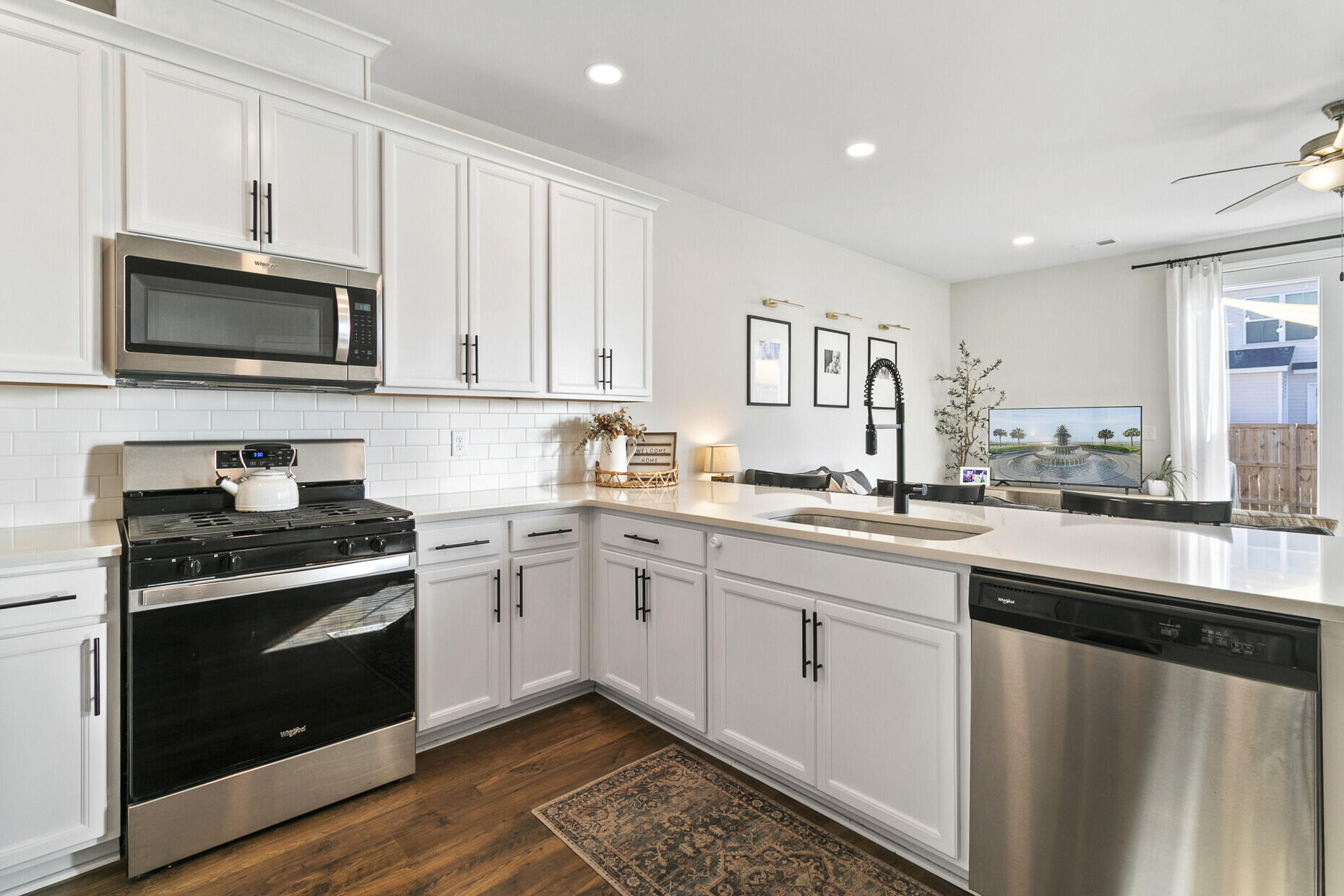 350 Green Fern Drive