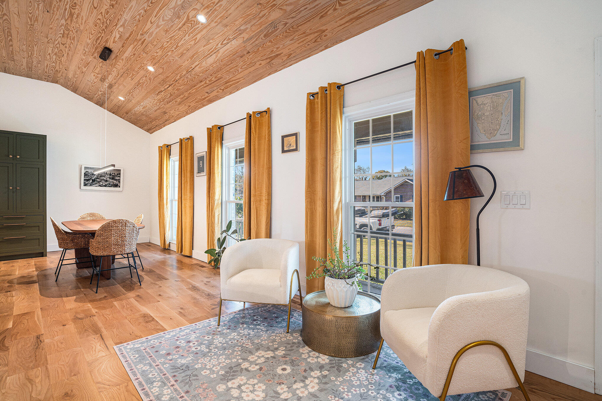 2923 Sugarbush Way