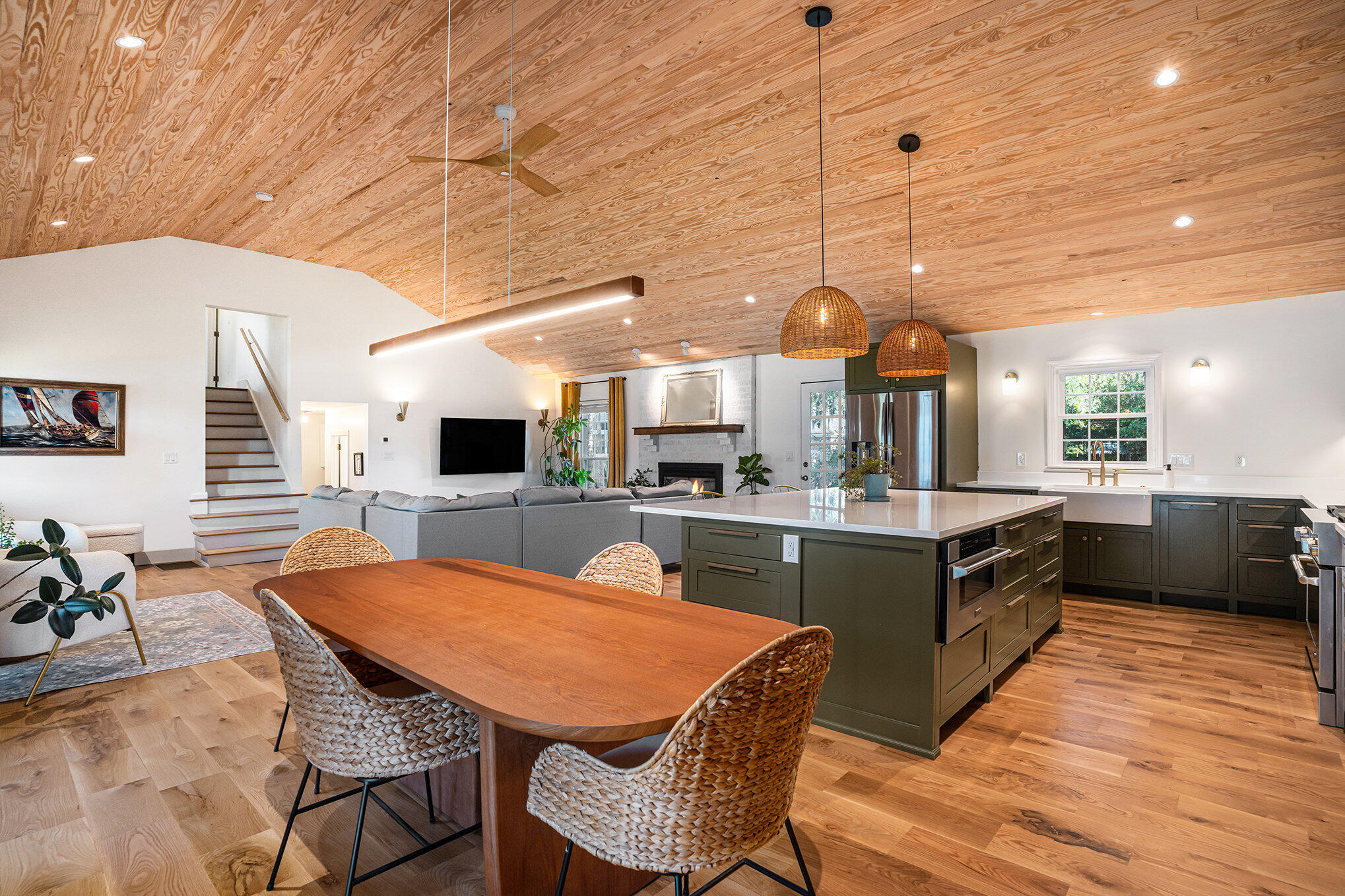 2923 Sugarbush Way
