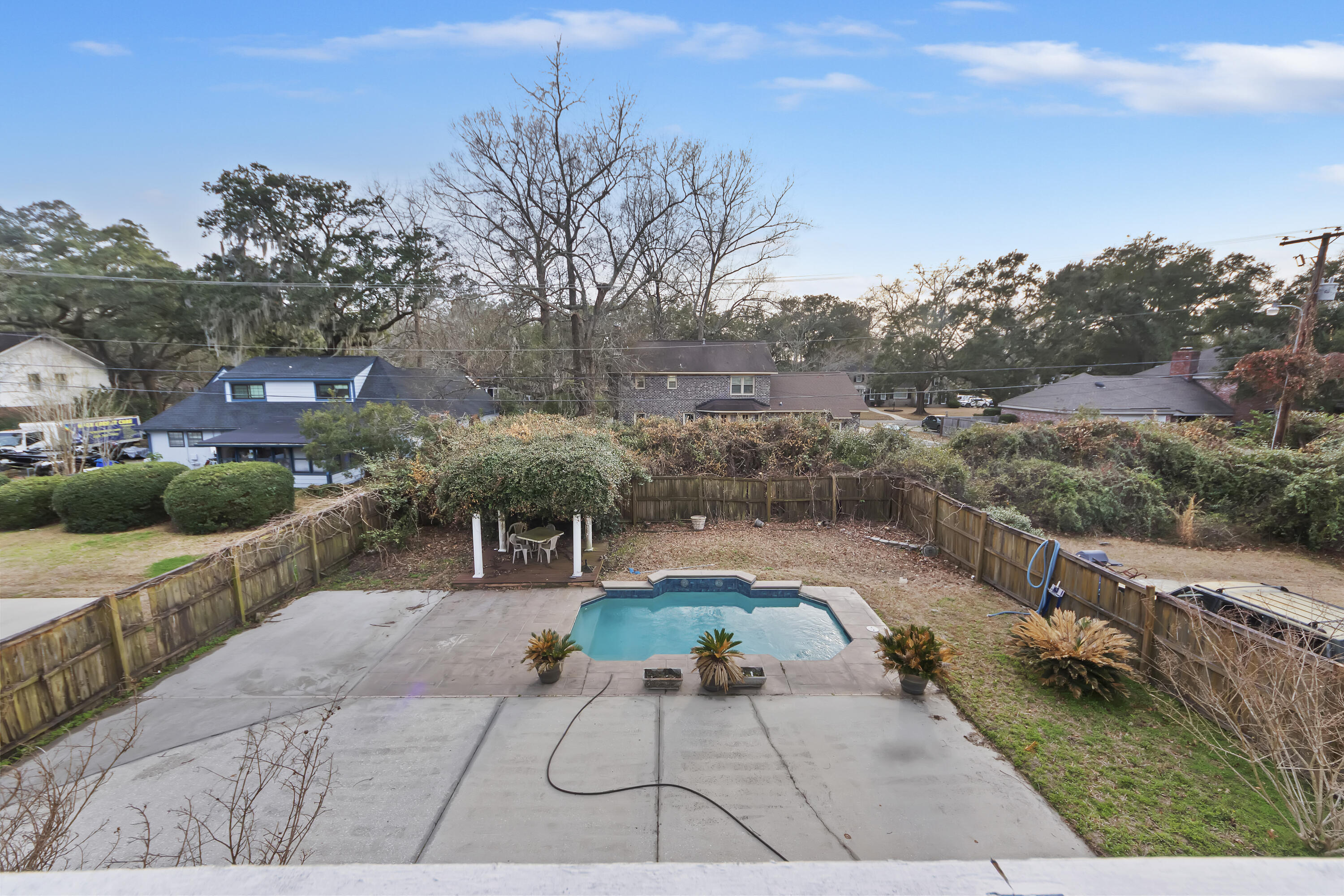 231 N Ainsdale Drive