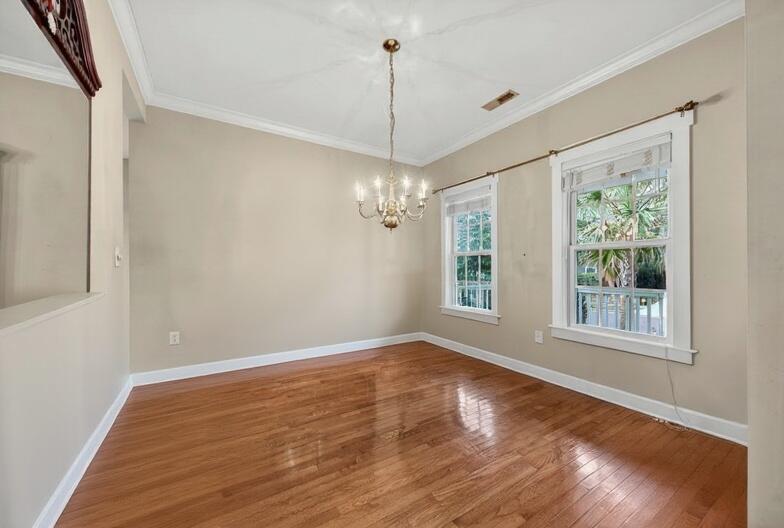 231 N Ainsdale Drive