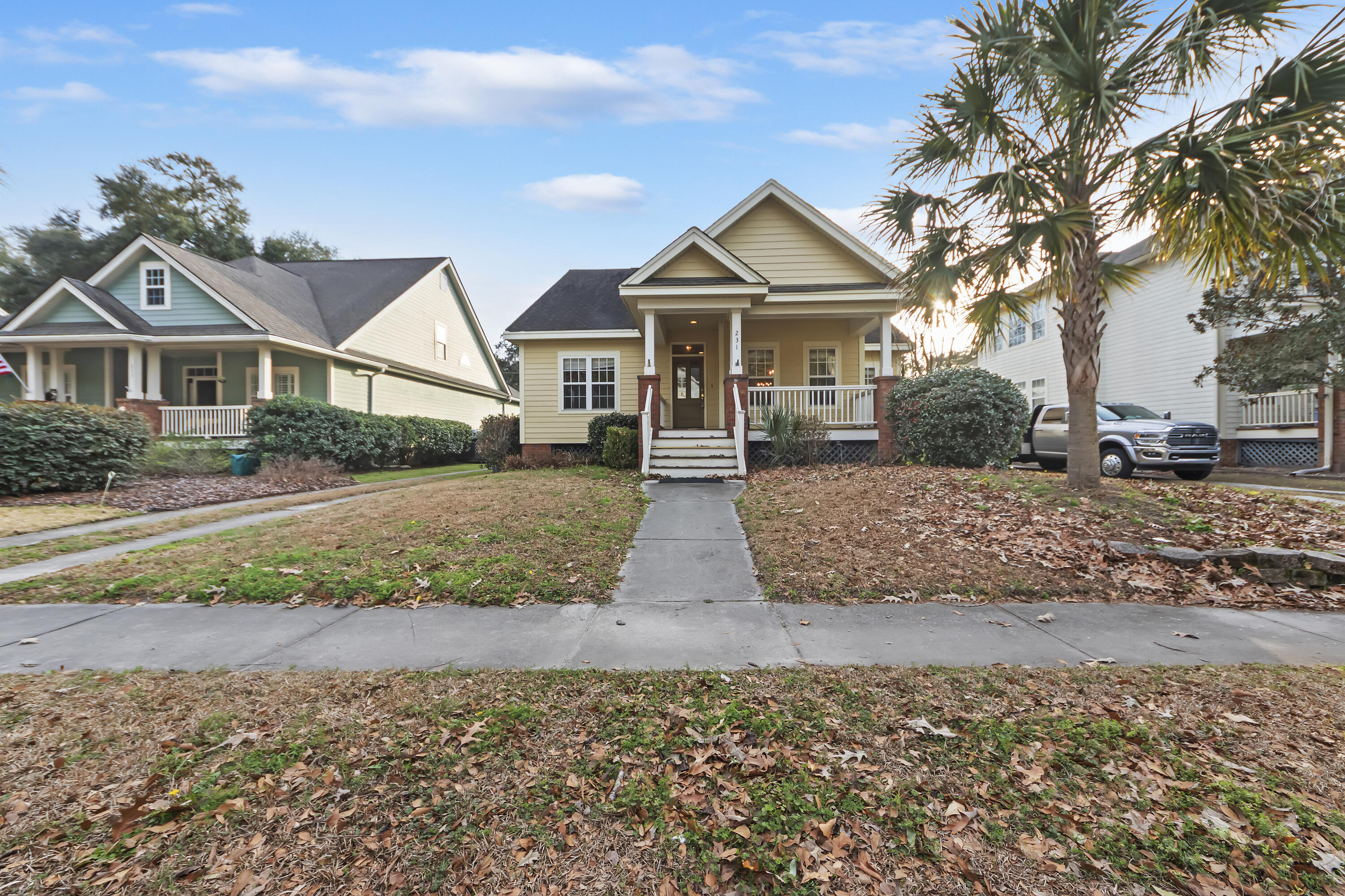 231 N Ainsdale Drive