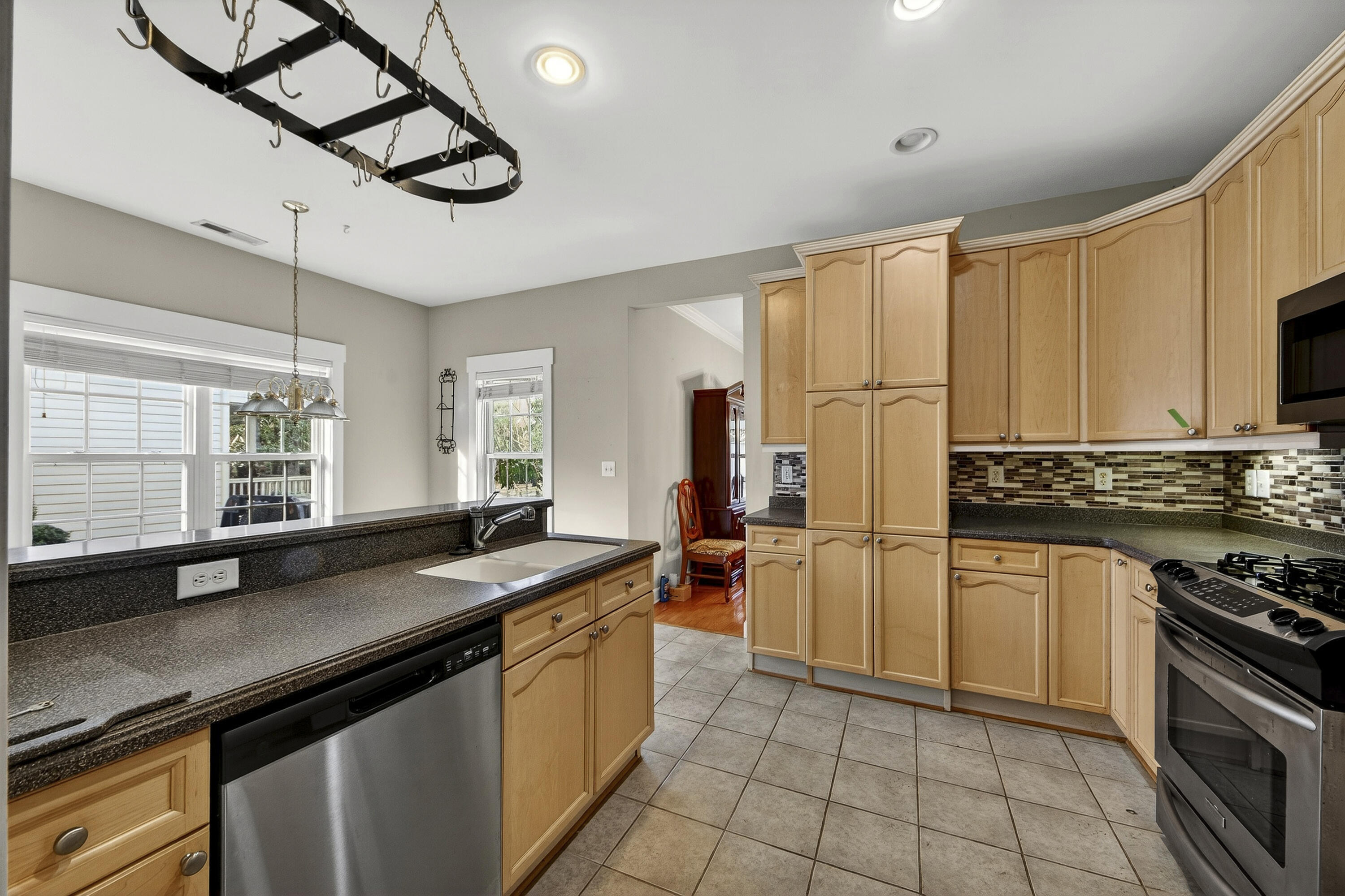 231 N Ainsdale Drive