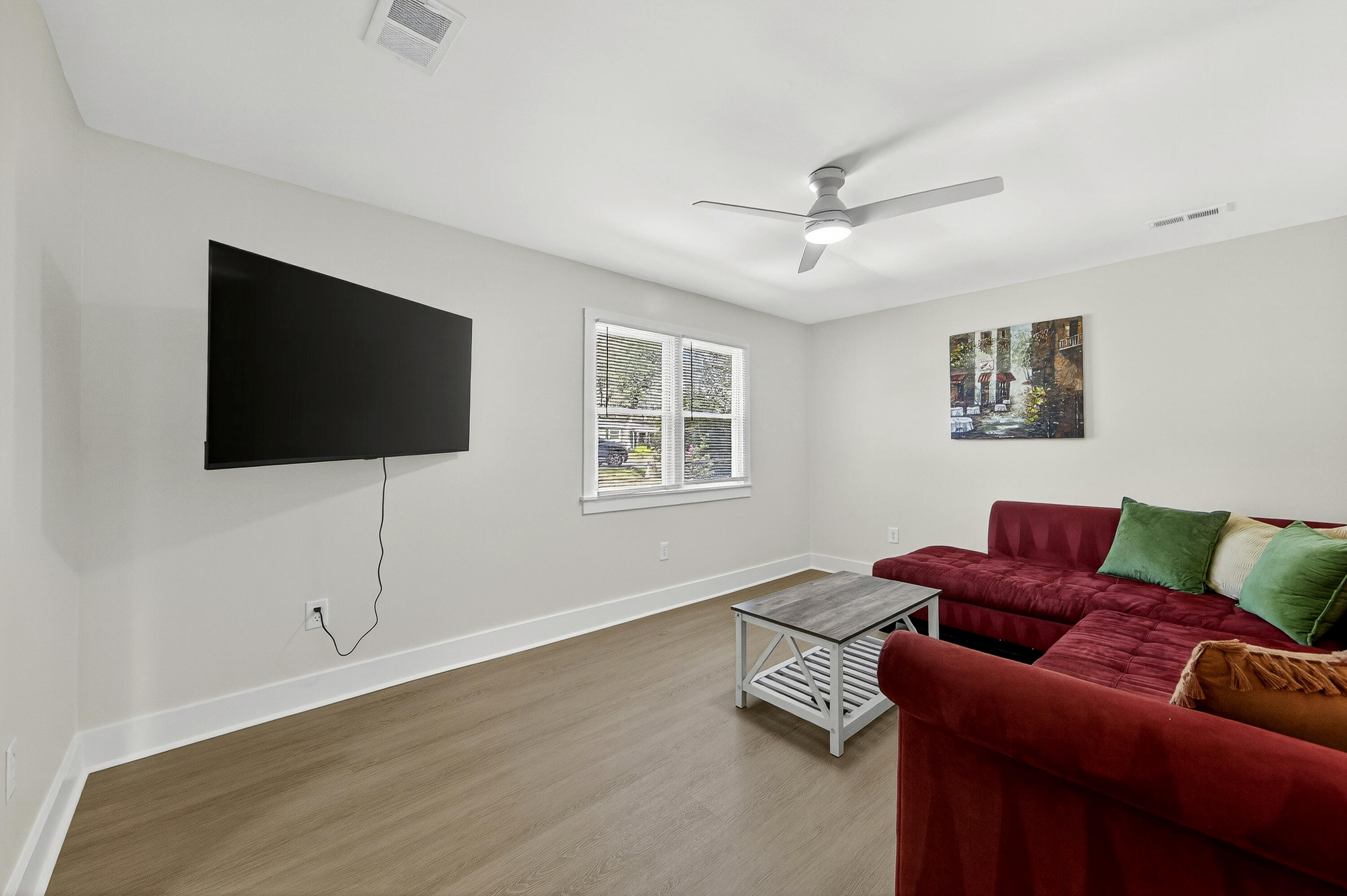 908 King Richard Drive