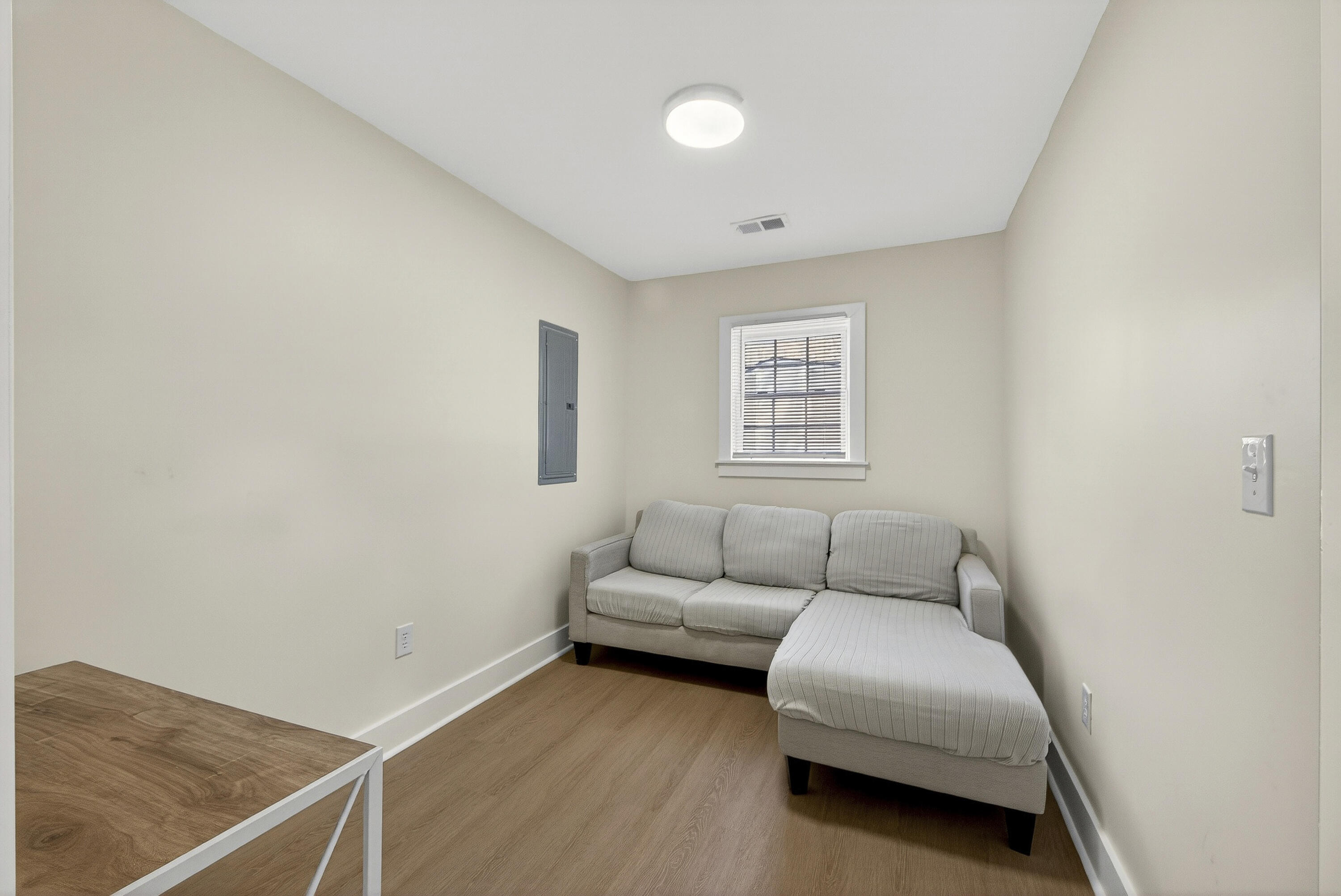 908 King Richard Drive