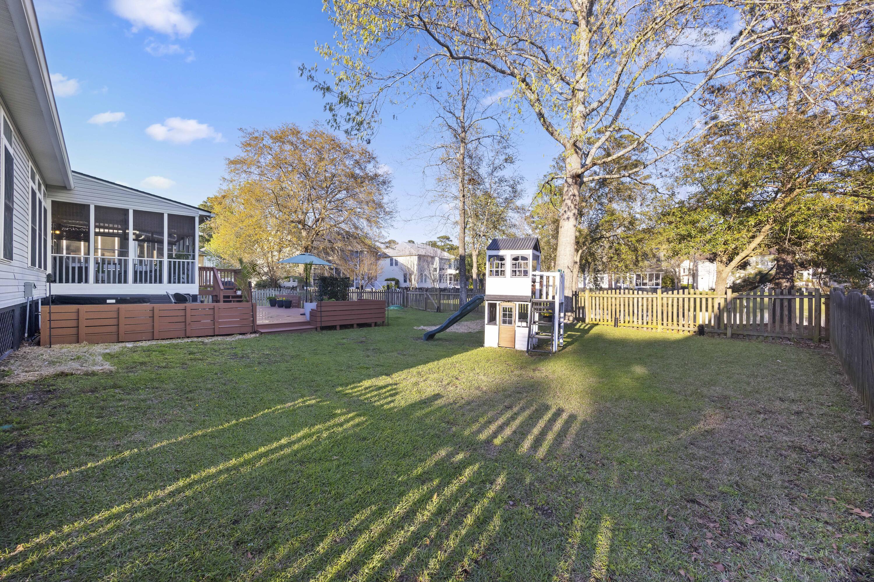 1617 William Hapton Way