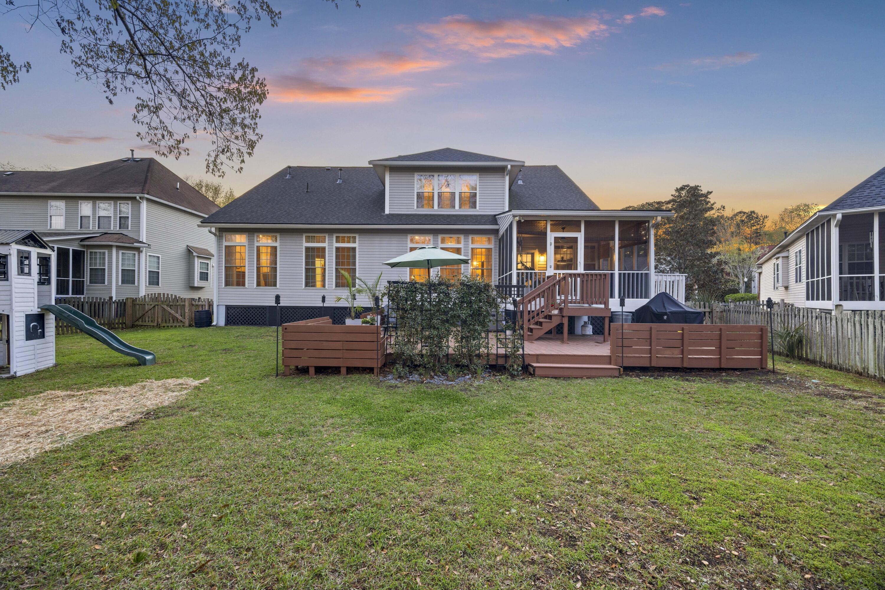 1617 William Hapton Way