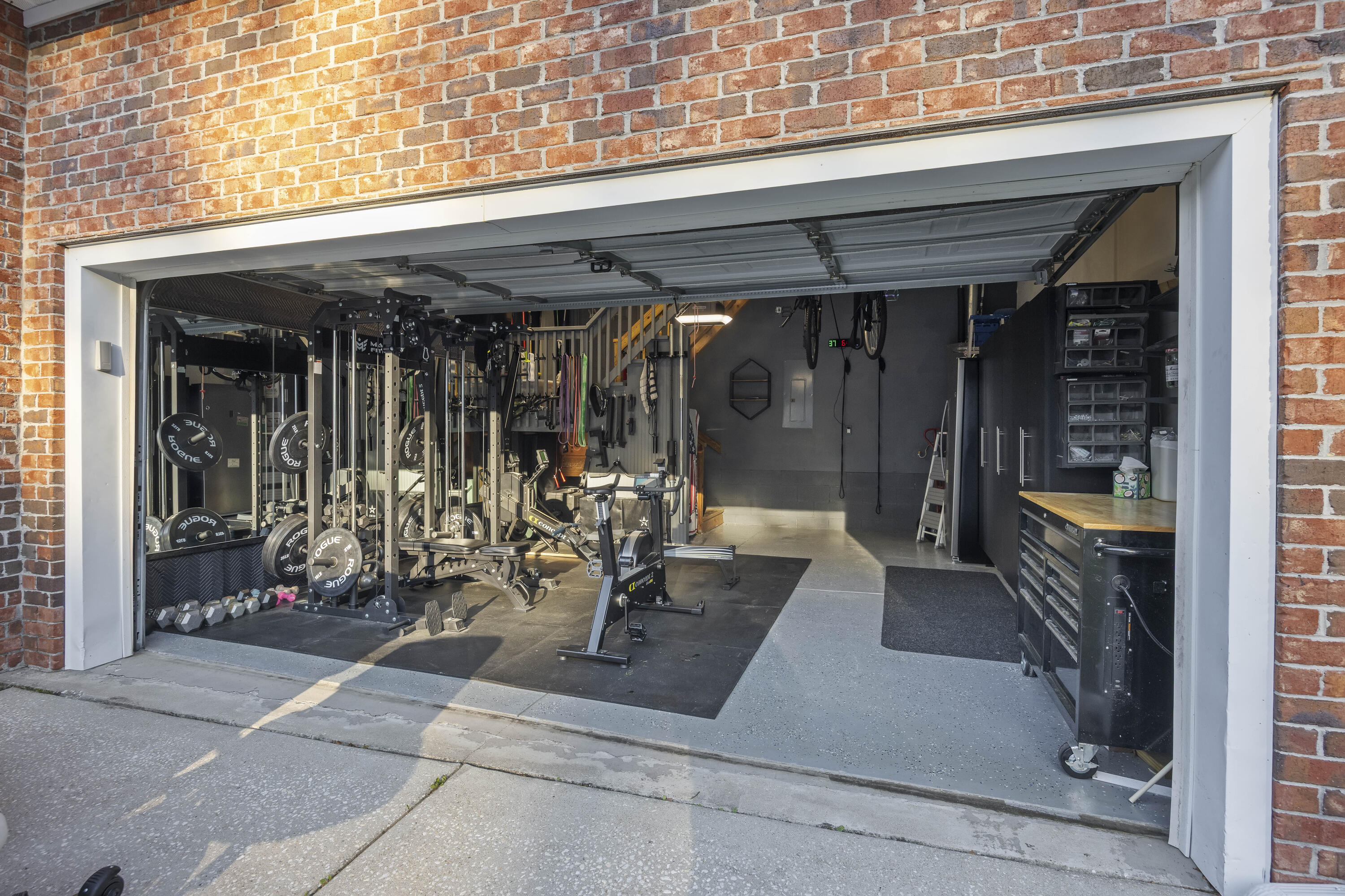 1617 William Hapton Way