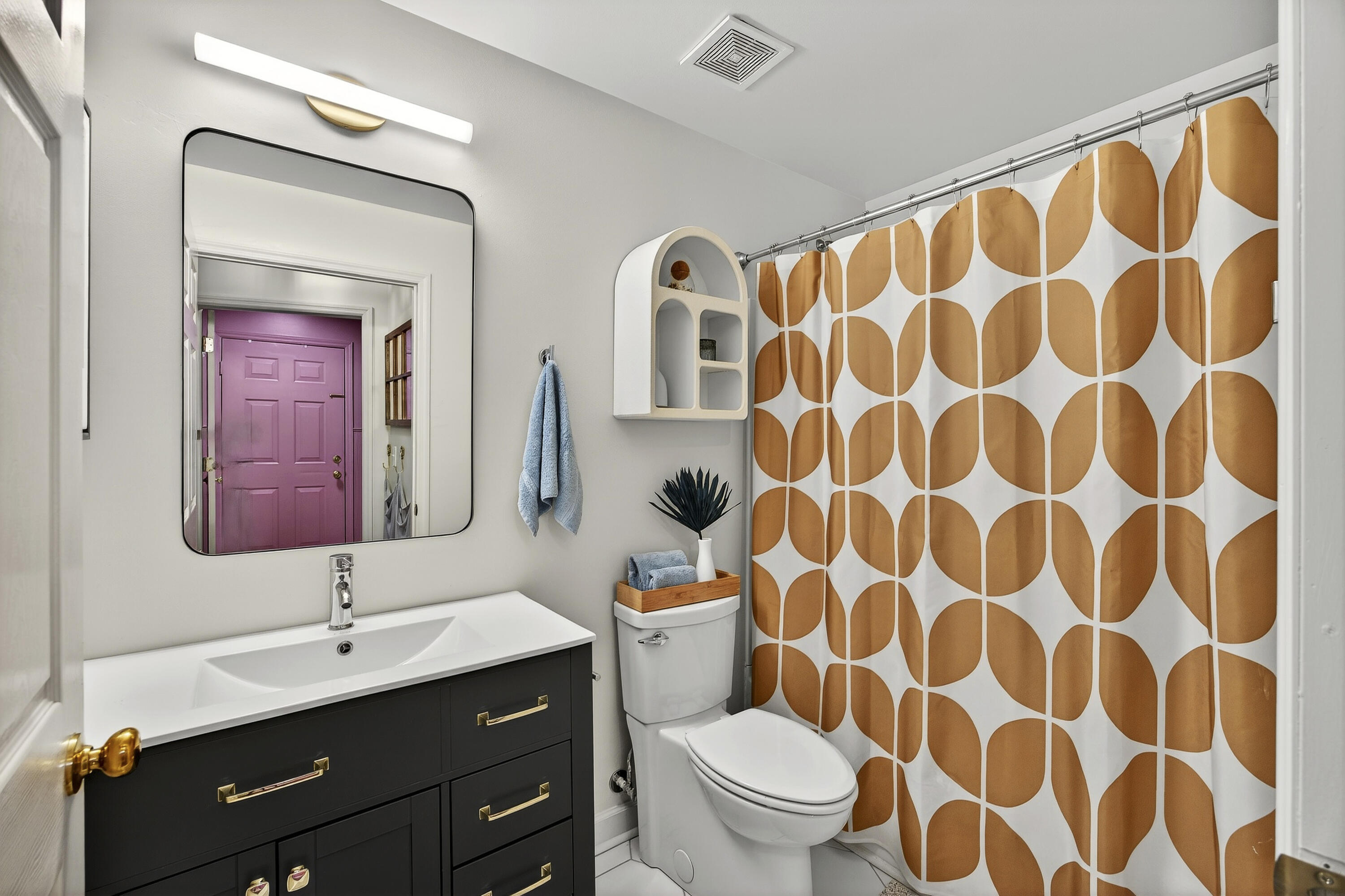 1617 William Hapton Way