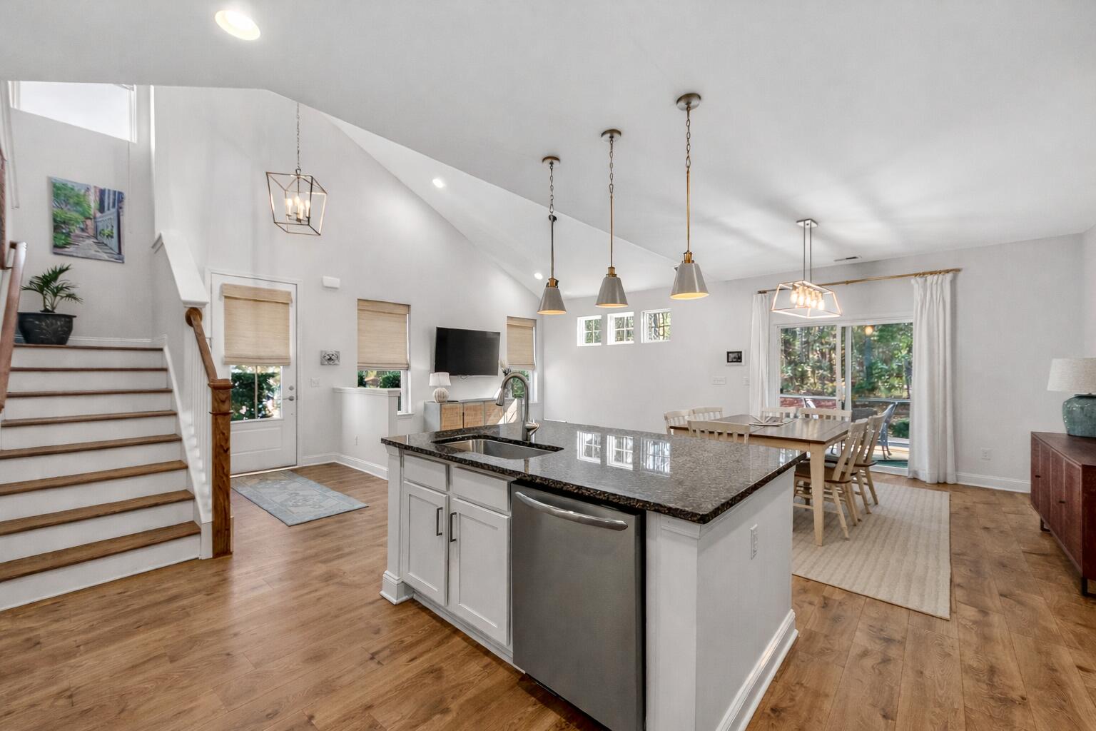 2568 Kingsfield Street