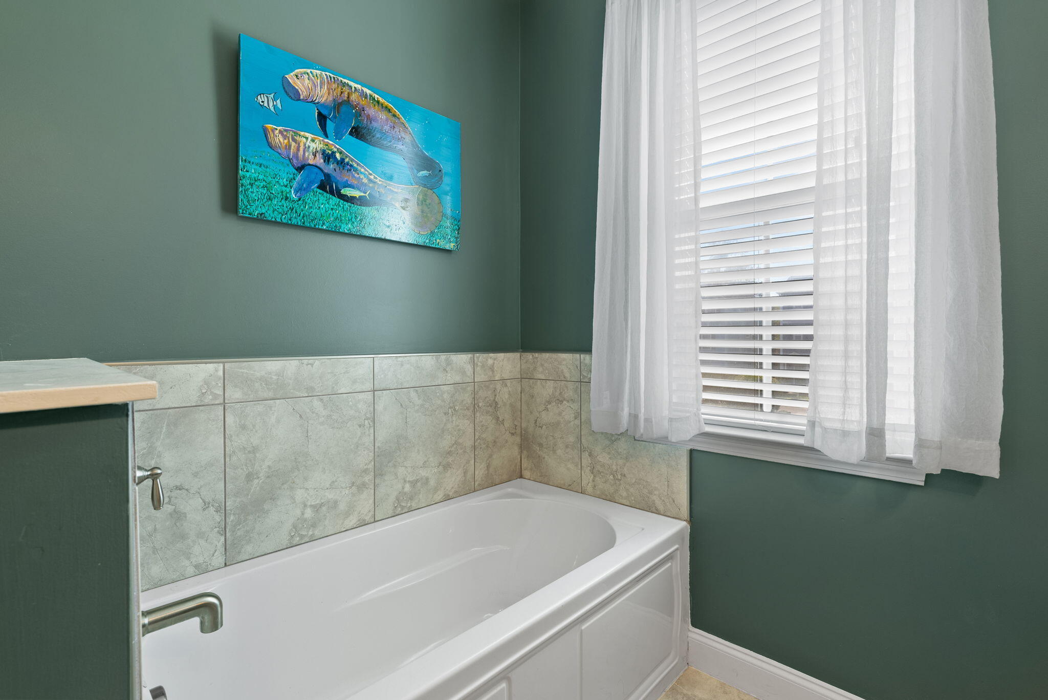 5122 Hyde Park Village Lane