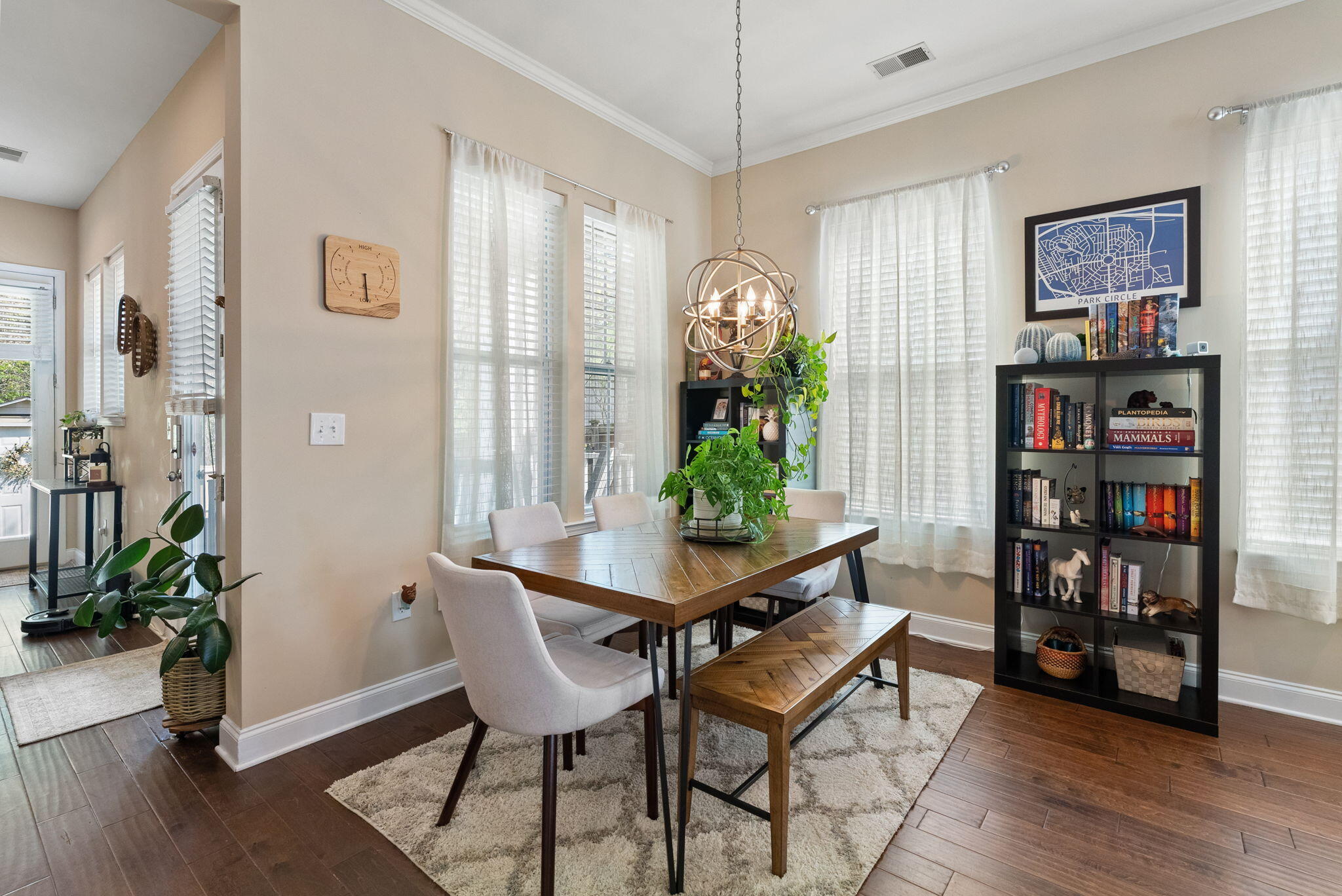 5122 Hyde Park Village Lane