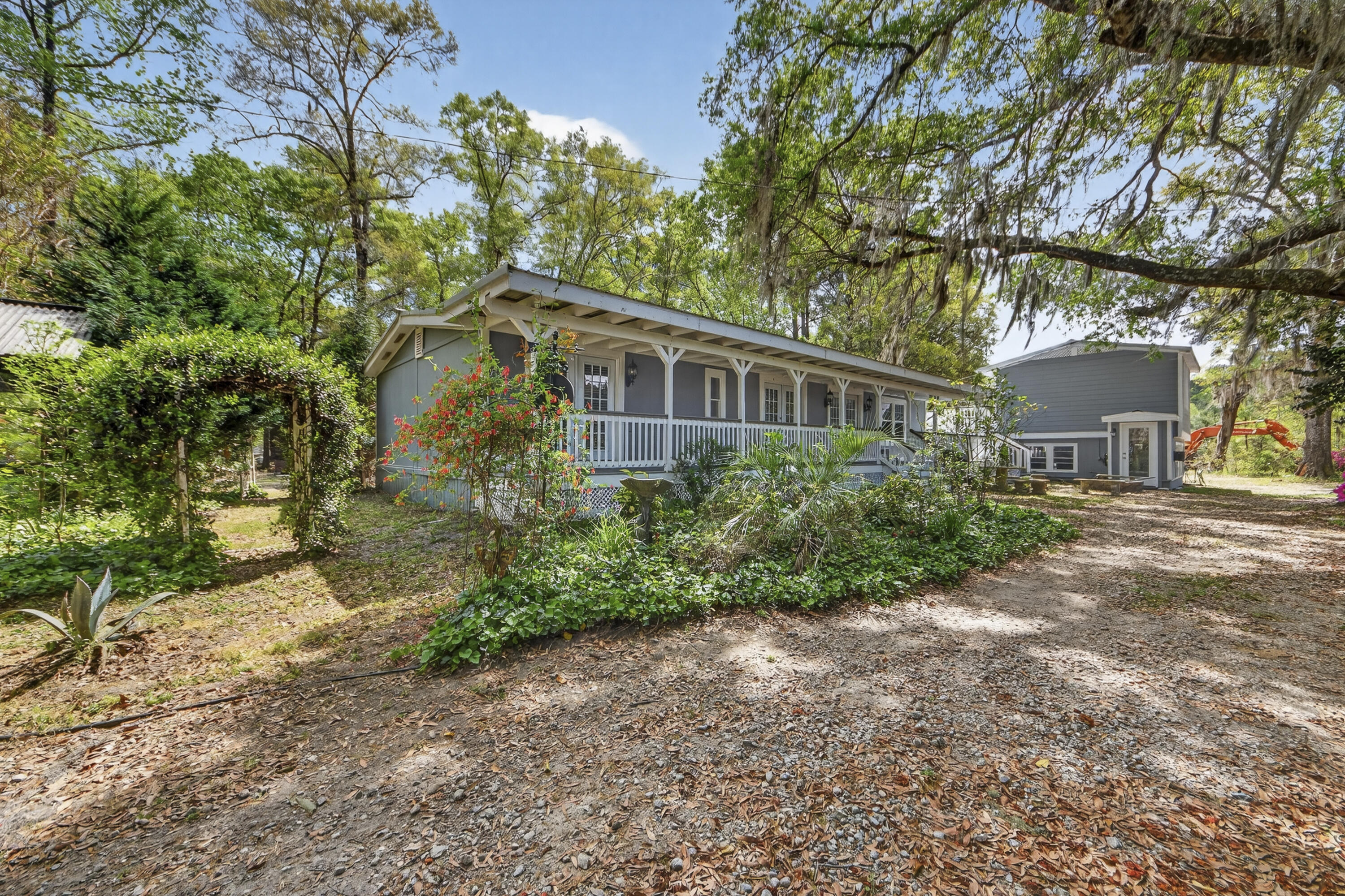 4869 Slans Island Road