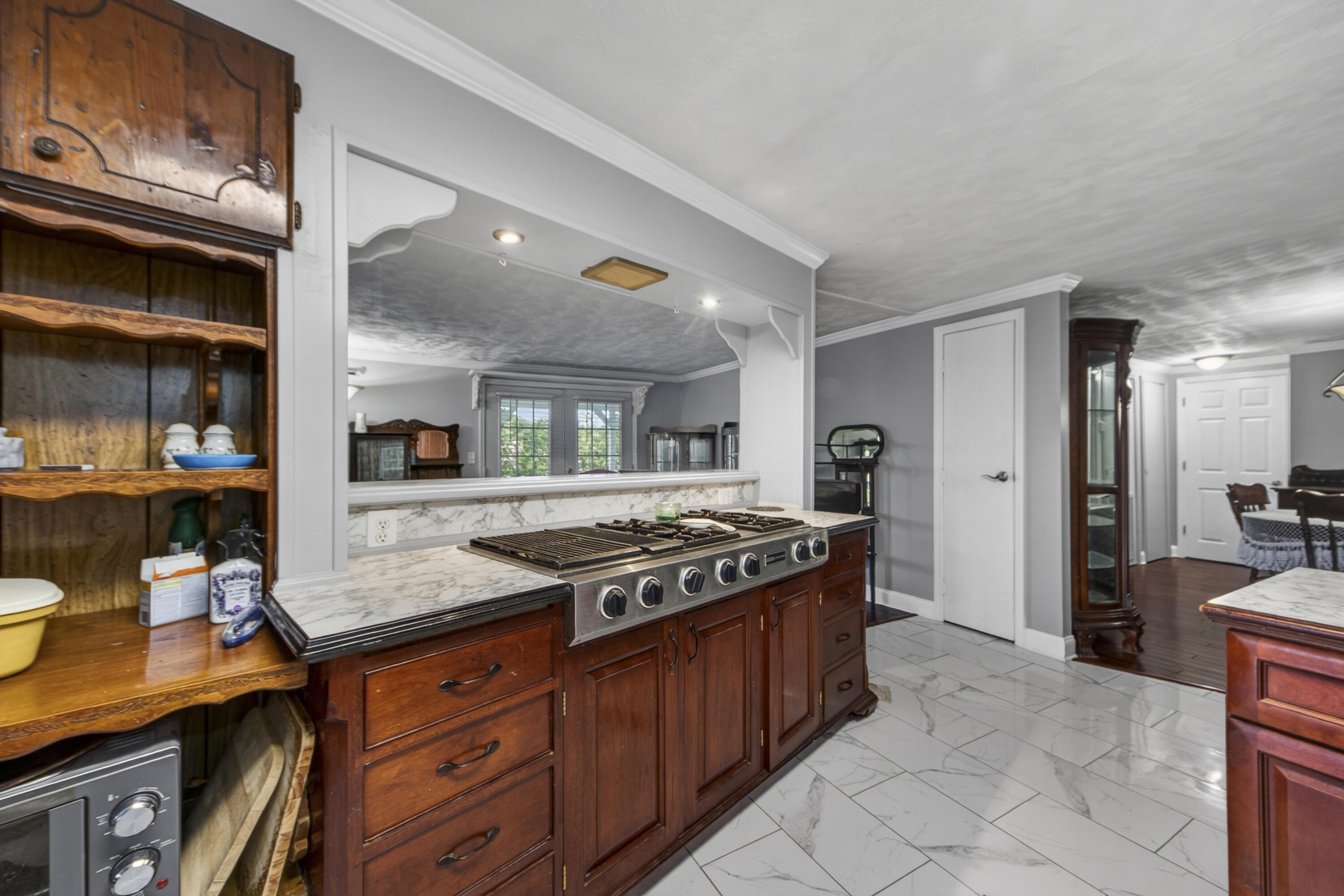 4869 Slans Island Road