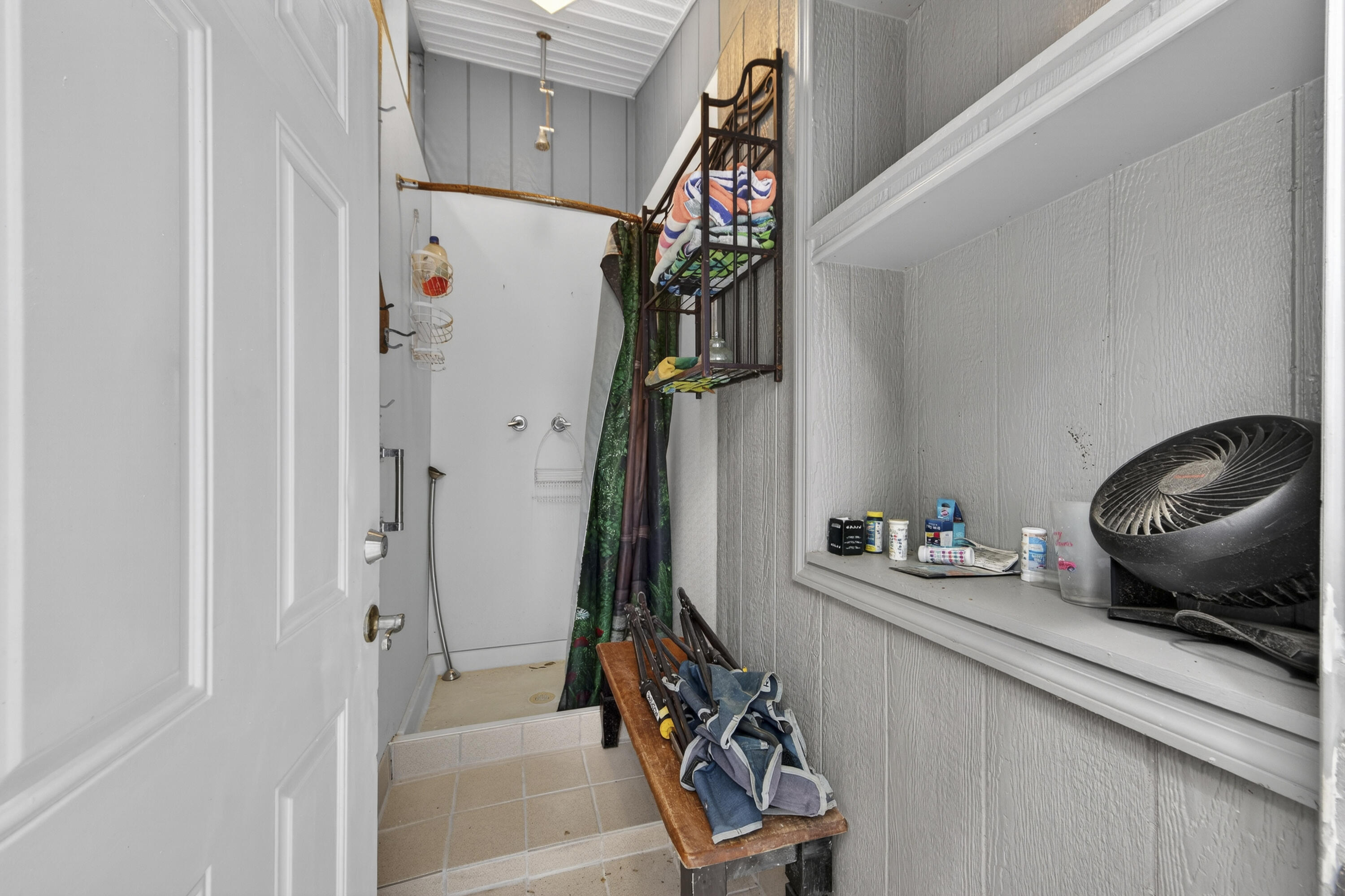 4869 Slans Island Road