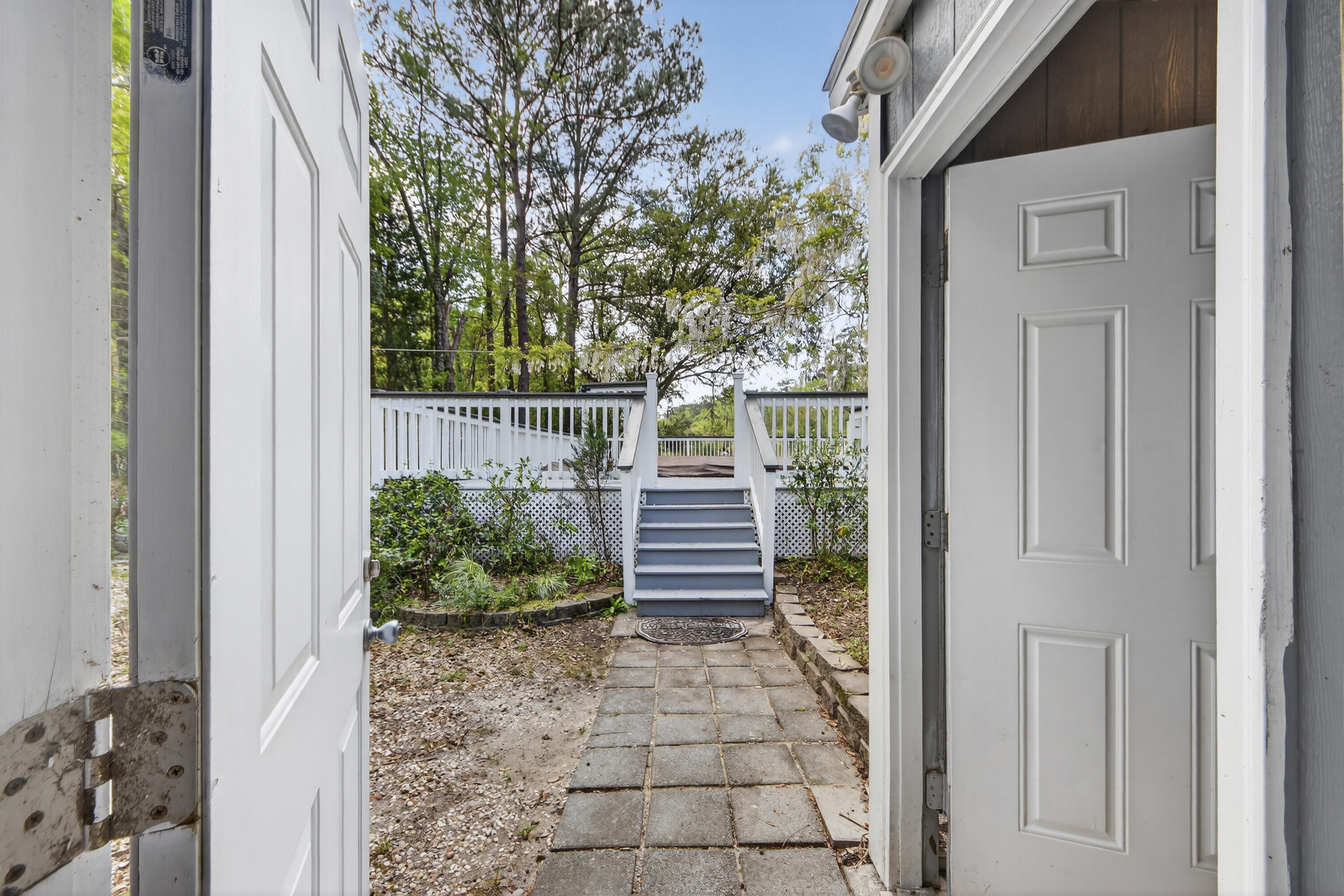 4869 Slans Island Road