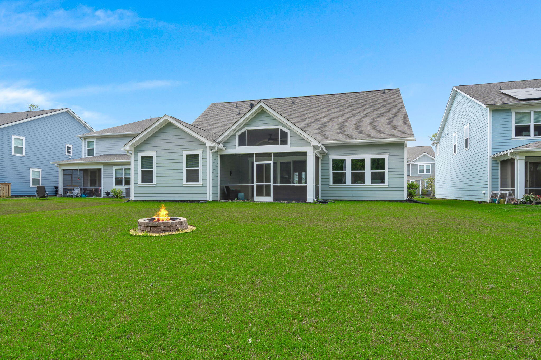 404 Oak View Way