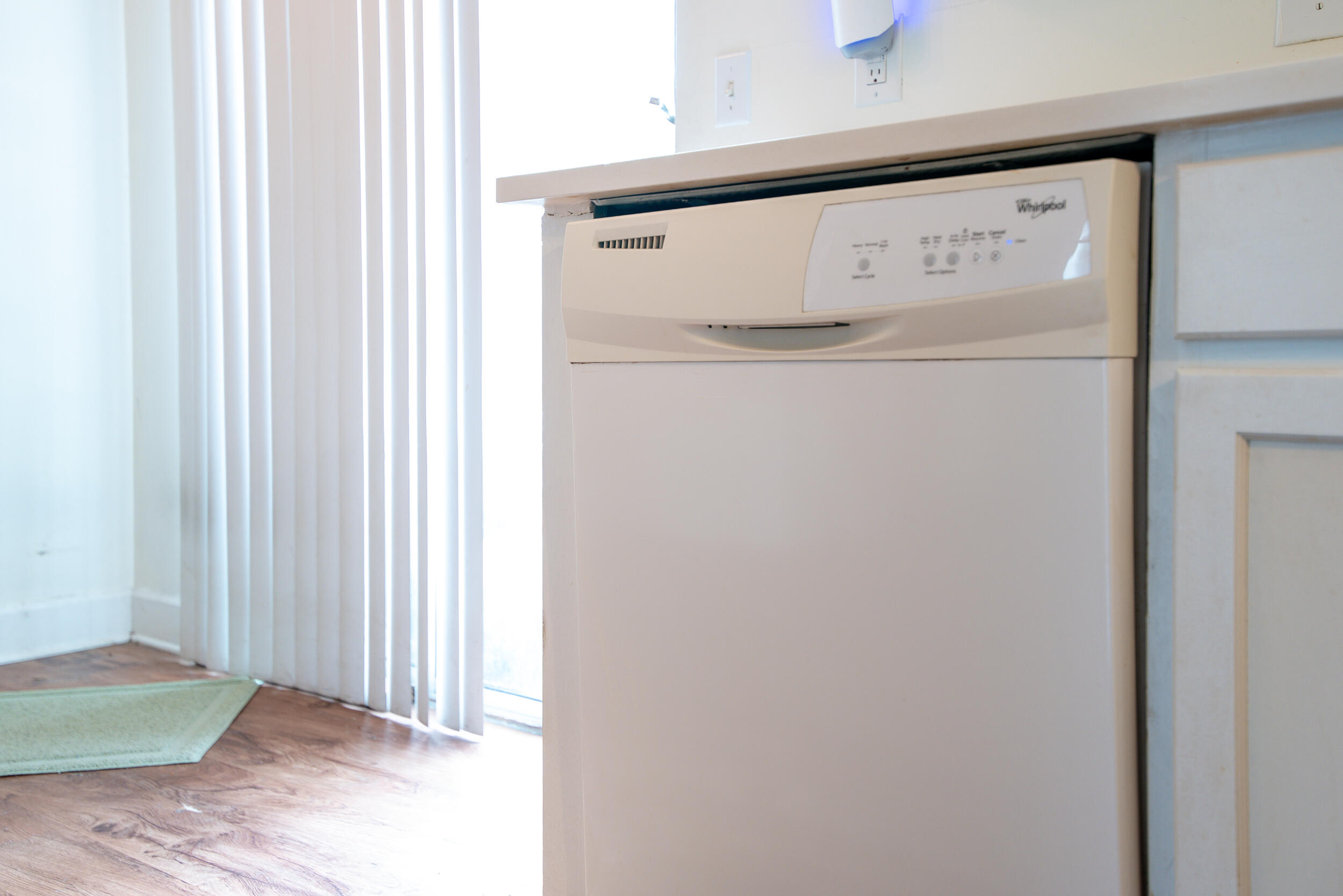 21 Rivers Point Row Apt 9g