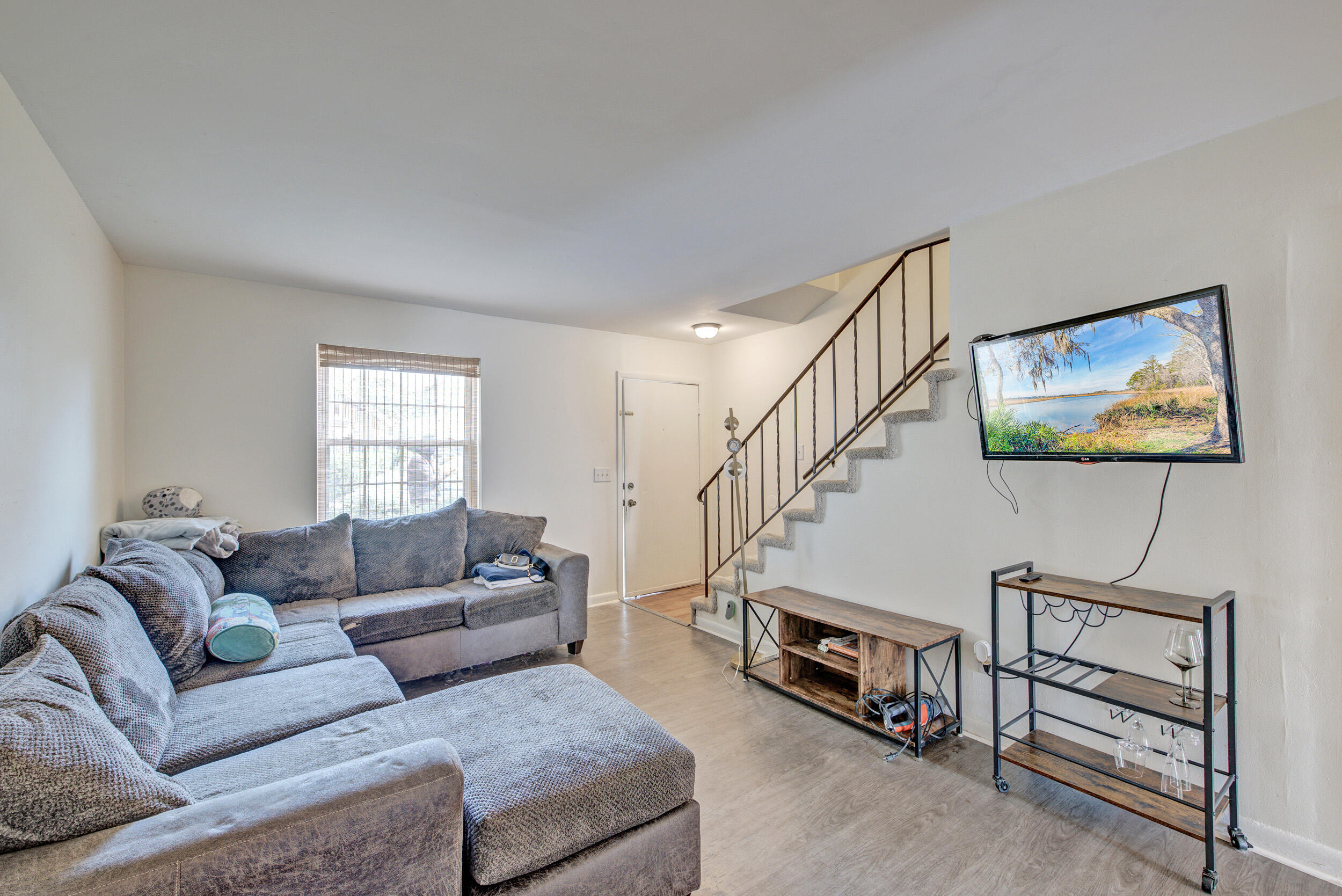 21 Rivers Point Row Apt 9g