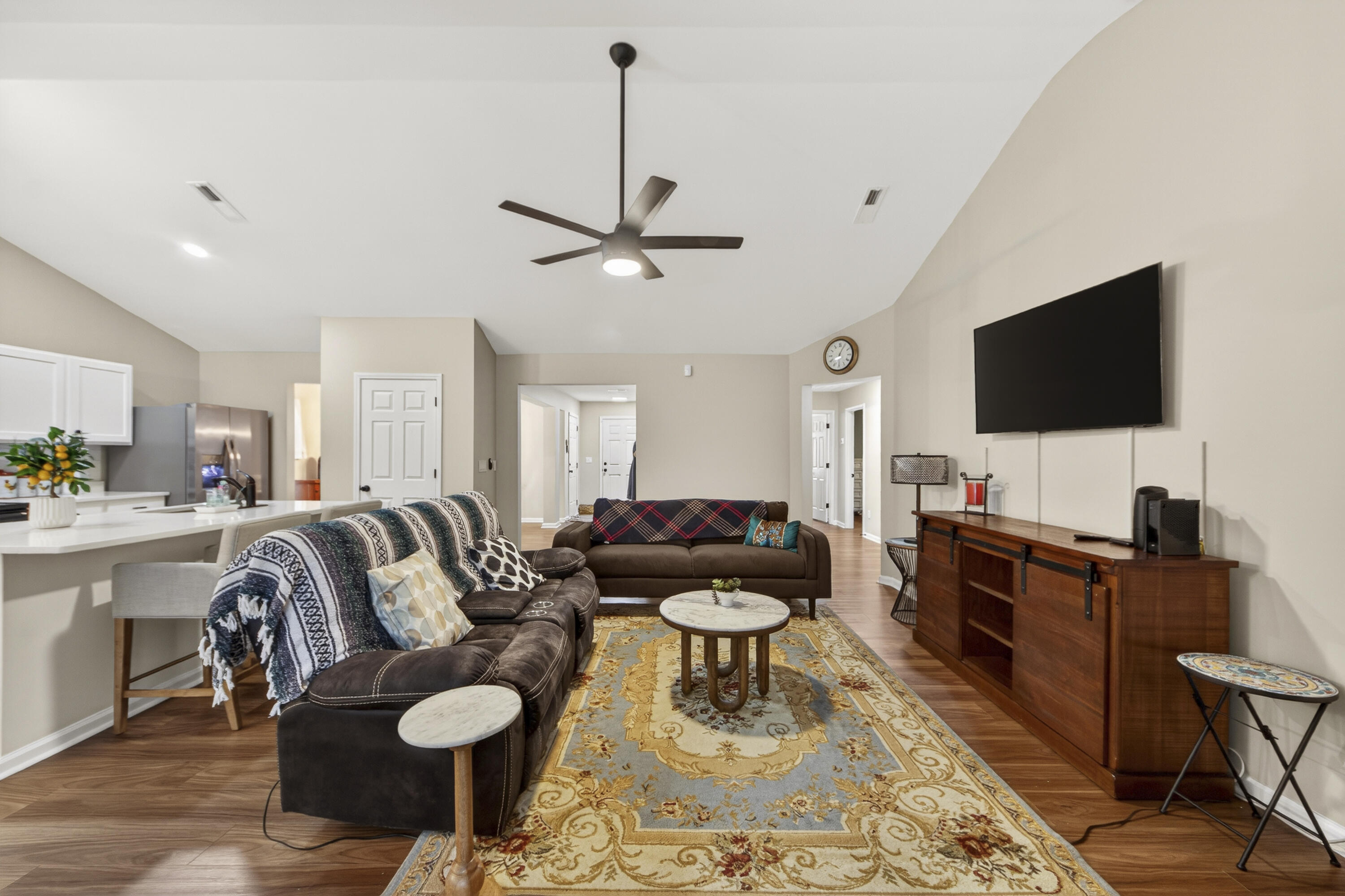 5252 Copley Circle