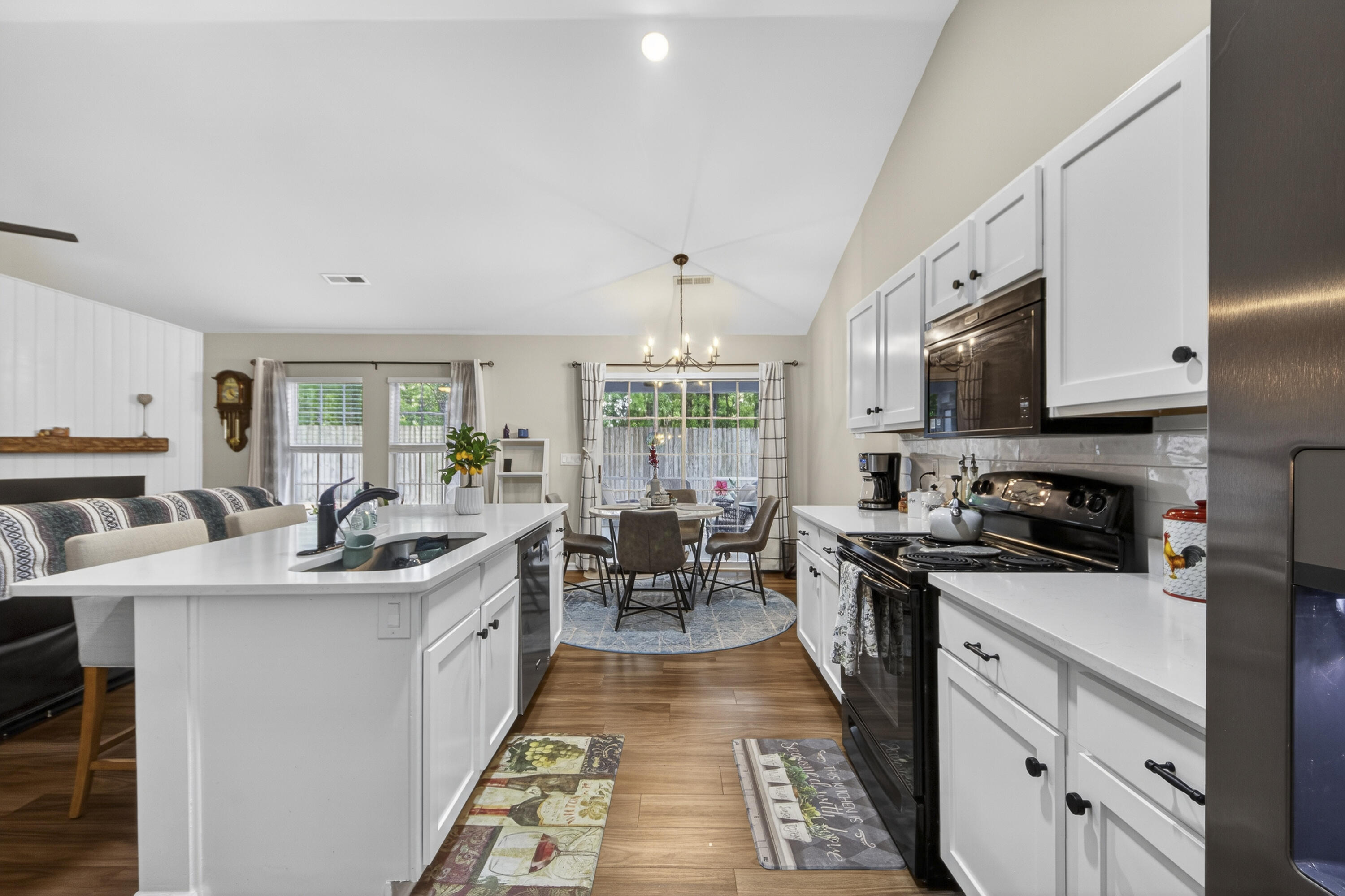 5252 Copley Circle
