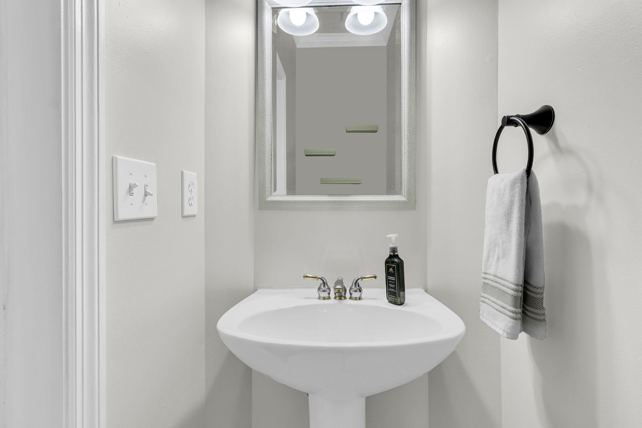 2116 Tall Grass Circle