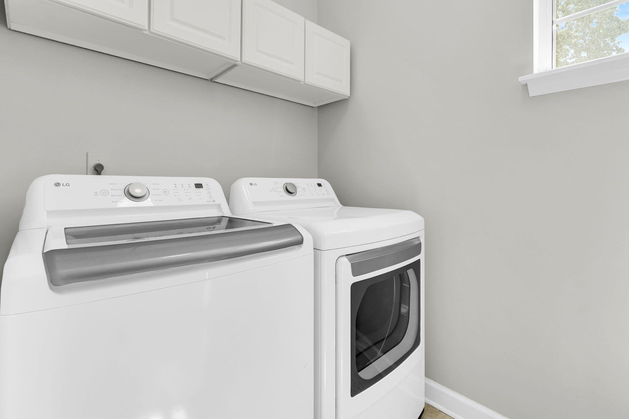 2116 Tall Grass Circle