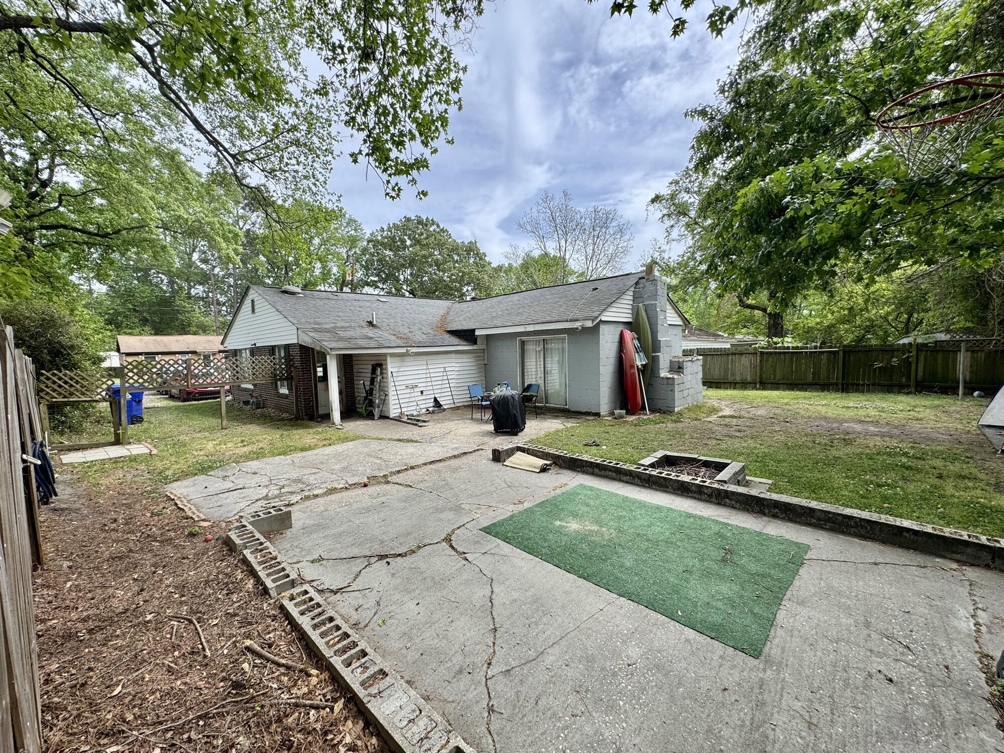 5431 Torgerson Avenue