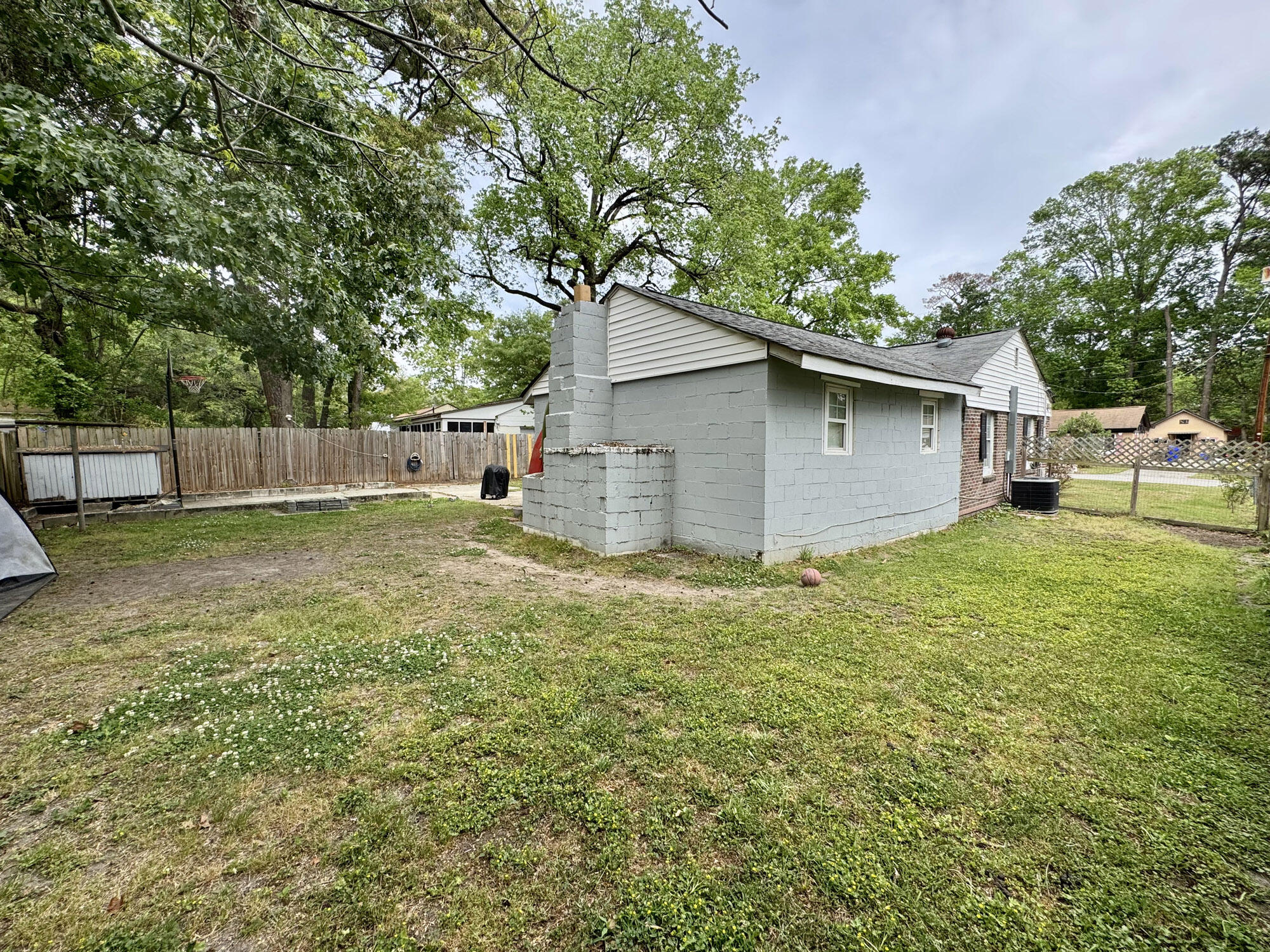 5431 Torgerson Avenue