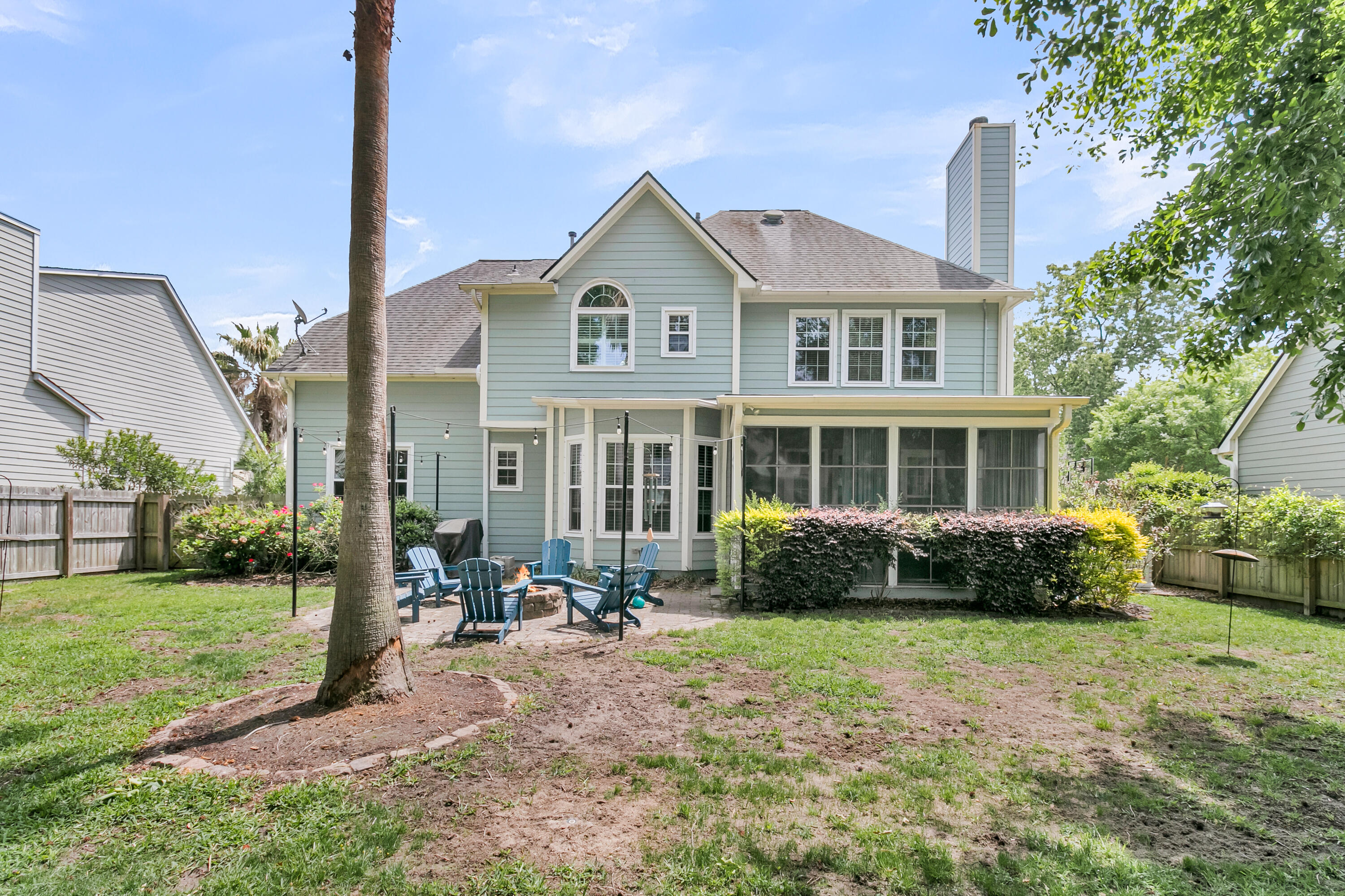 2113 Tall Grass