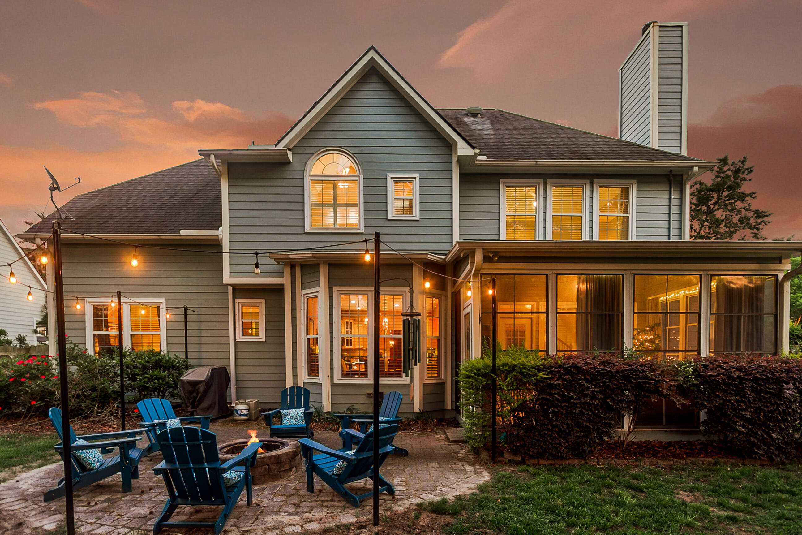 2113 Tall Grass