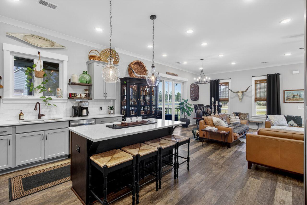437 Hadley Drive
