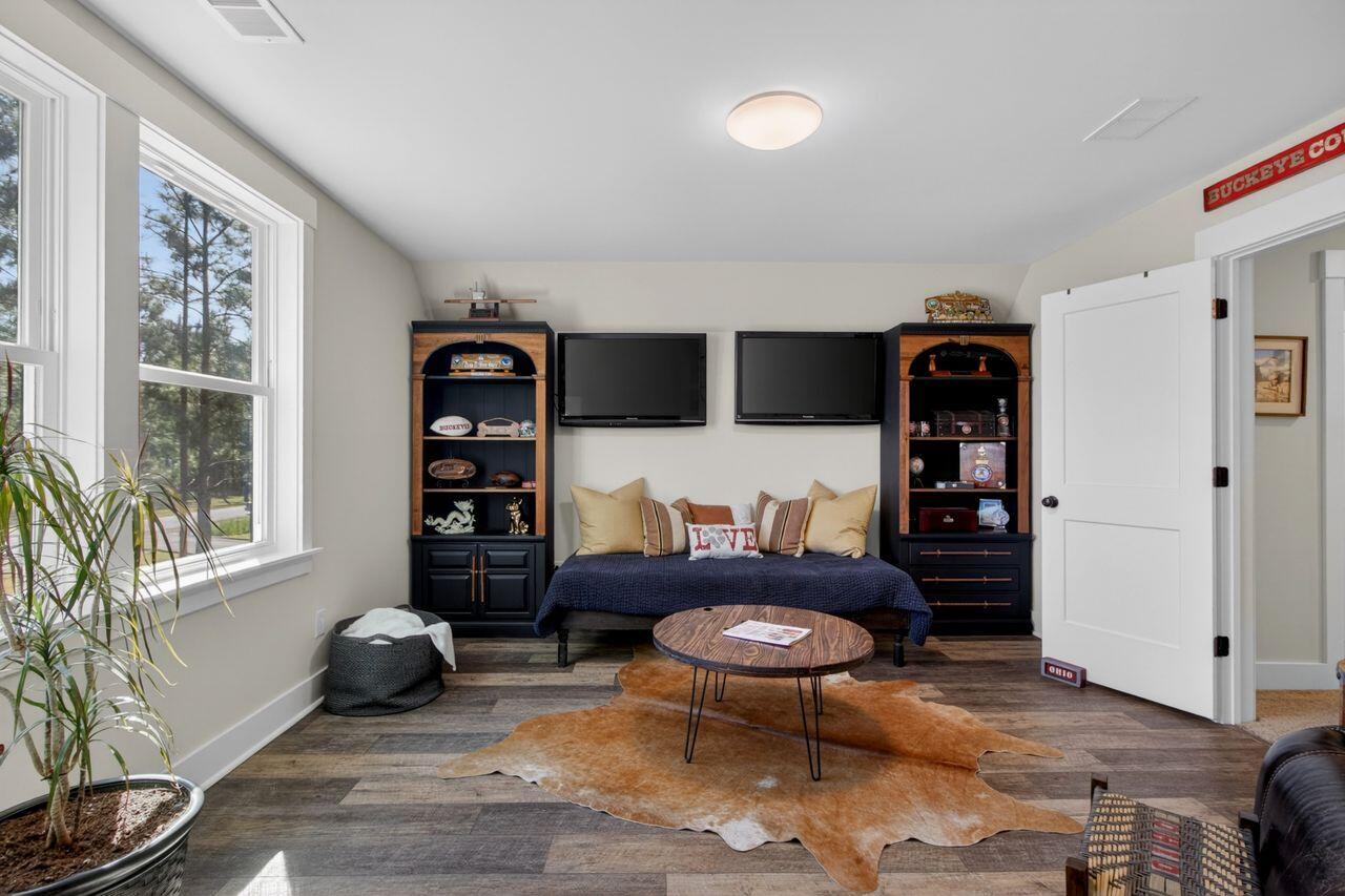 437 Hadley Drive