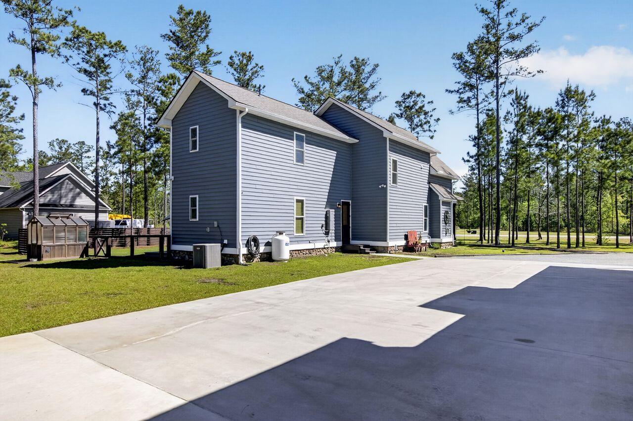 437 Hadley Drive
